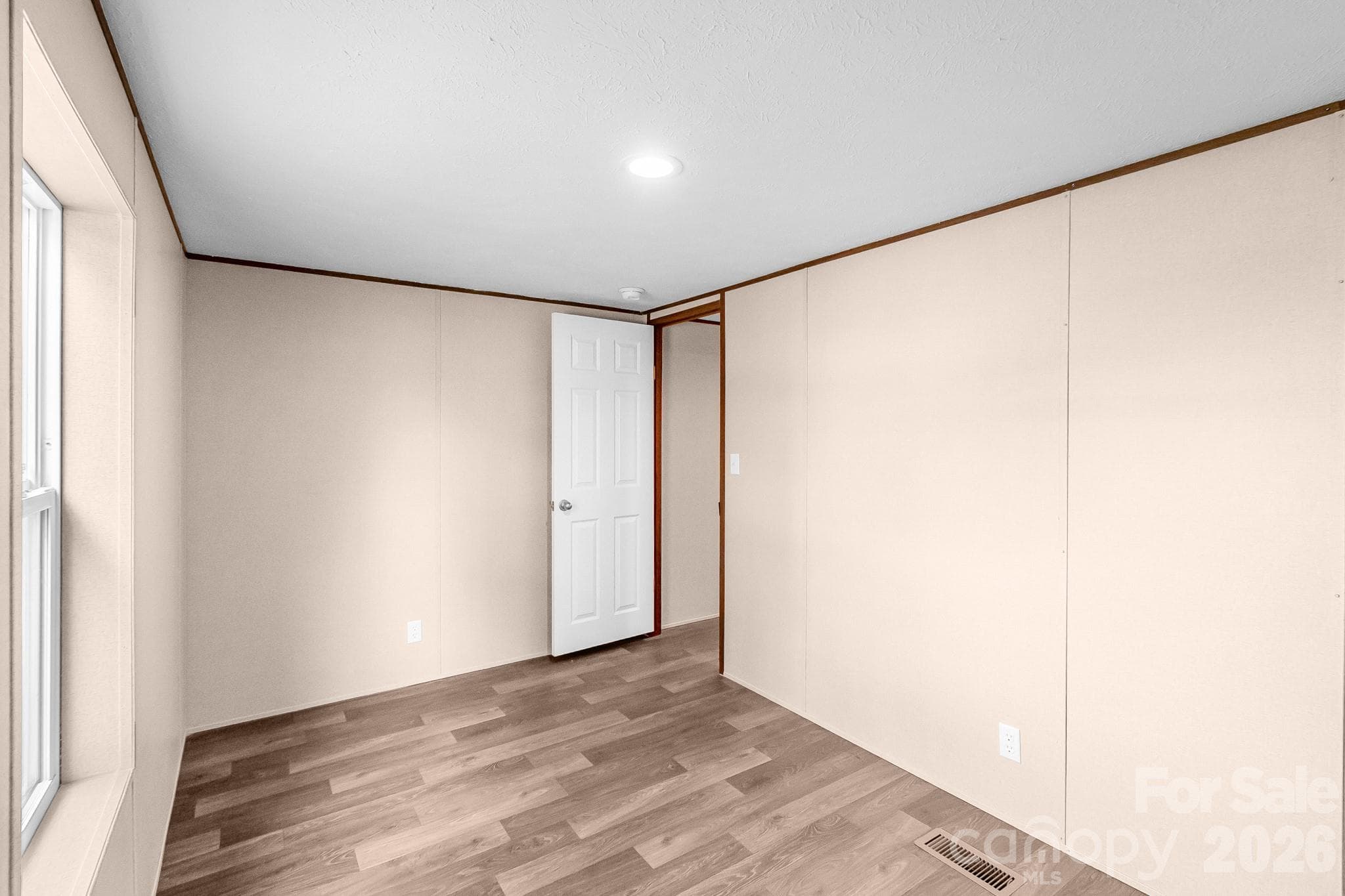 Single Family Residence at 7627 Kershaw Camden Highway, Kershaw, photo 23 of 45
