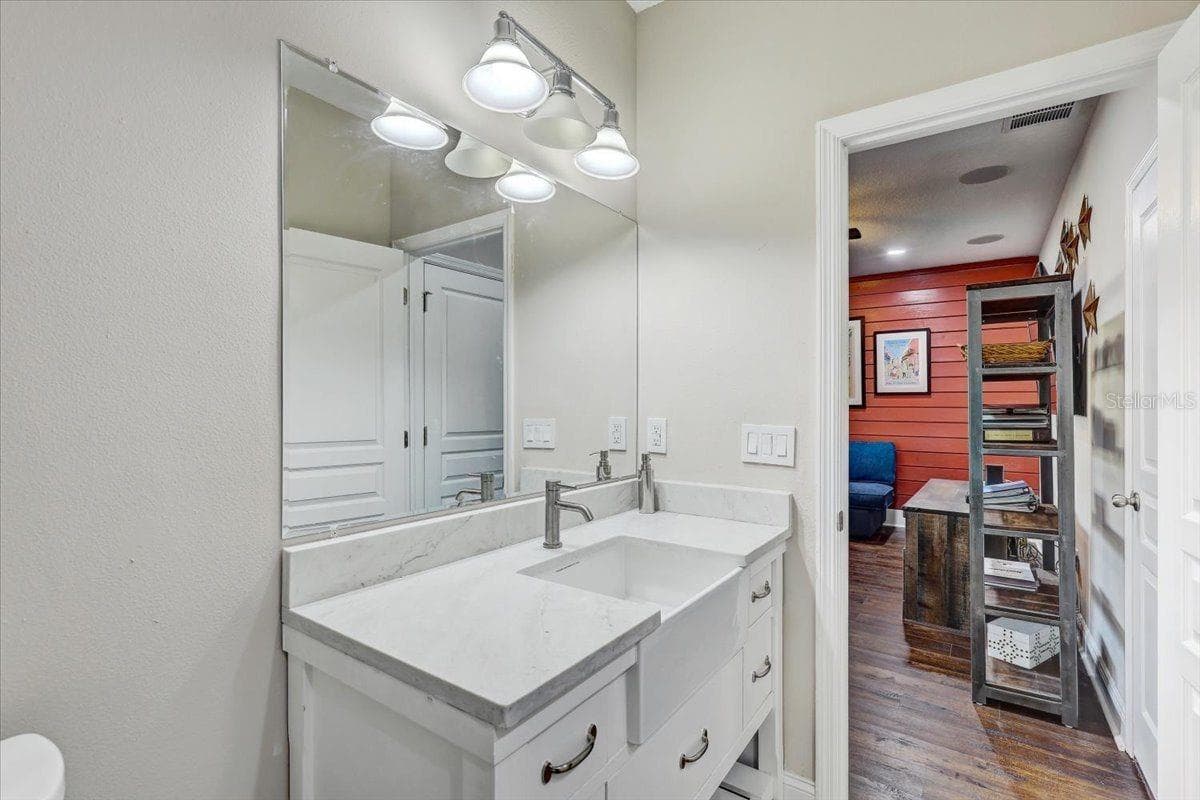 Single Family Residence at 7209 MEETING HOUSE LN, APOLLO BEACH, photo 35 of 56