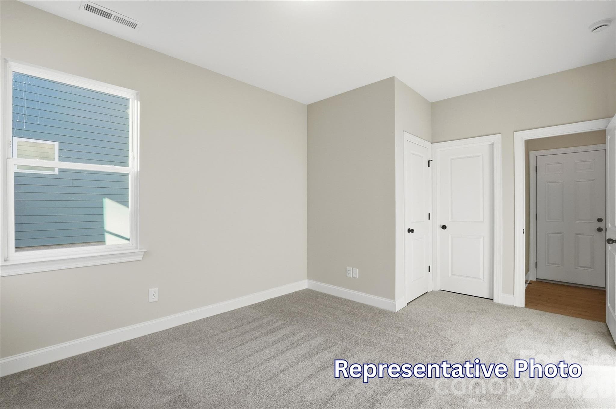 Single Family Residence at 1067 Tradition Club Street, York, photo 18 of 37