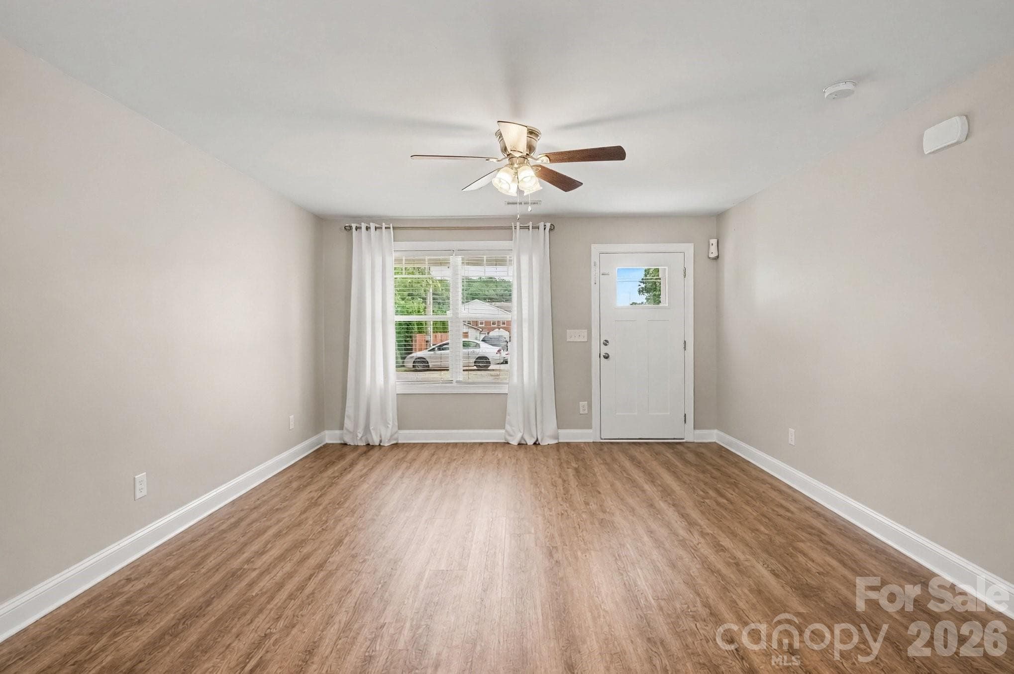 Single Family Residence at 185 Coley Street, Kannapolis, photo 8 of 32