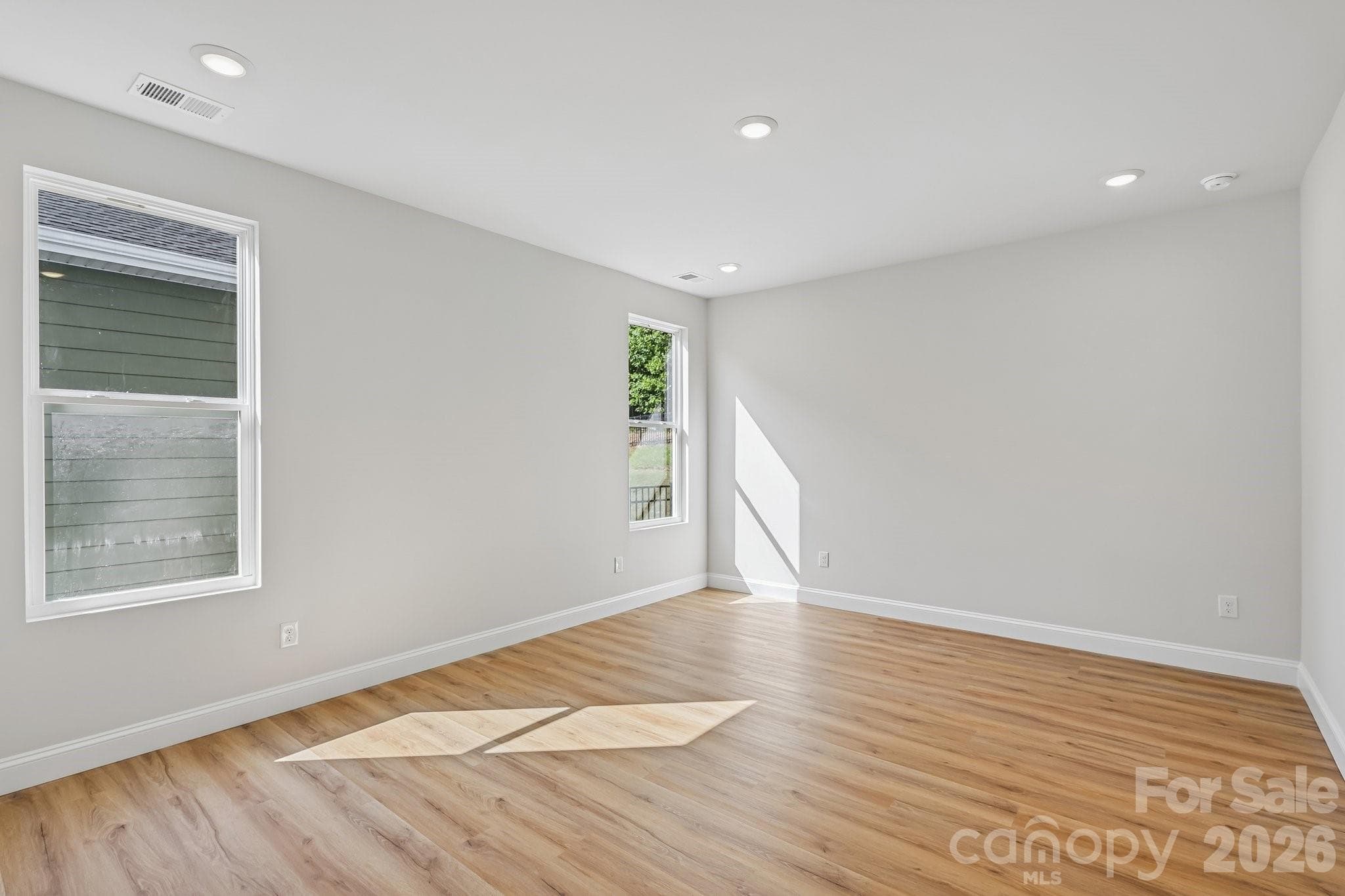Single Family Residence at 534 Tates Trail, Gastonia, photo 20 of 27