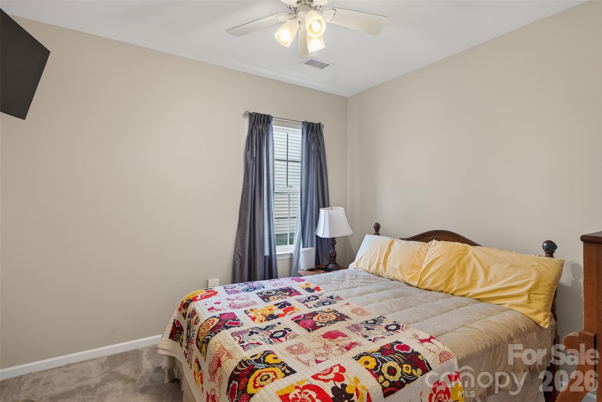 Single Family Residence at 9114 Beaver Brook Way, Charlotte, photo 10 of 42