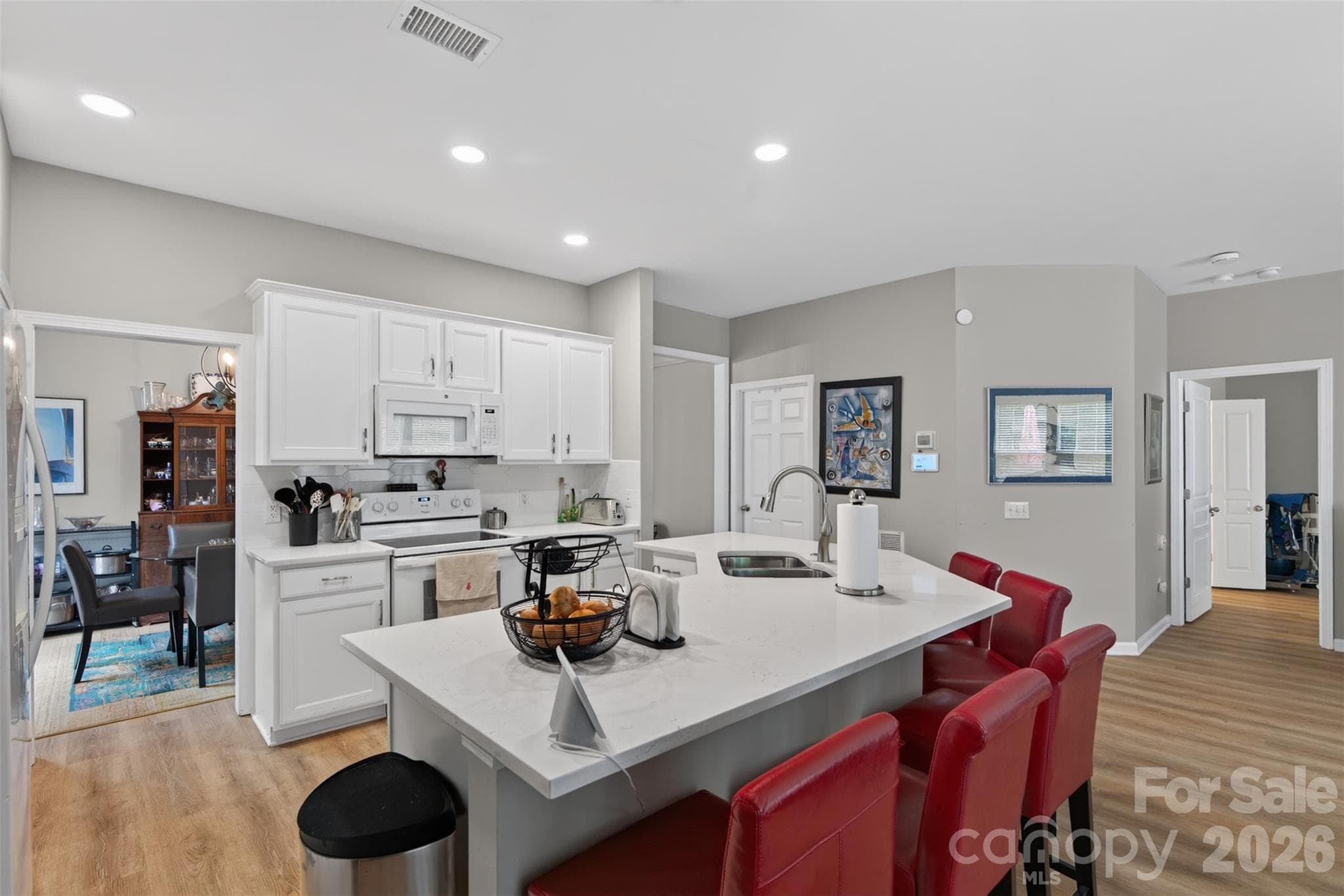 Single Family Residence at 9114 Beaver Brook Way, Charlotte, photo 19 of 42
