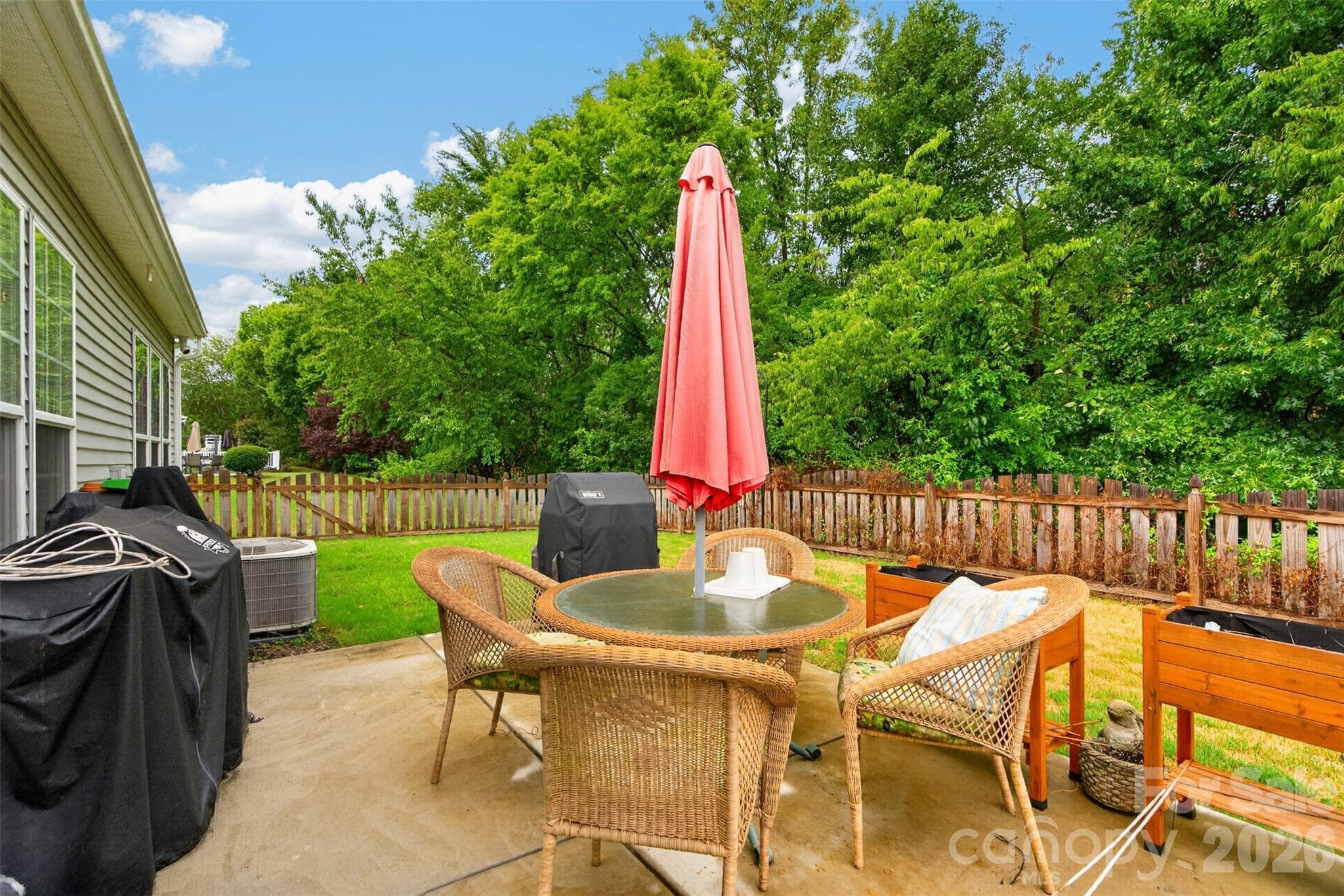 Single Family Residence at 9114 Beaver Brook Way, Charlotte, photo 40 of 42
