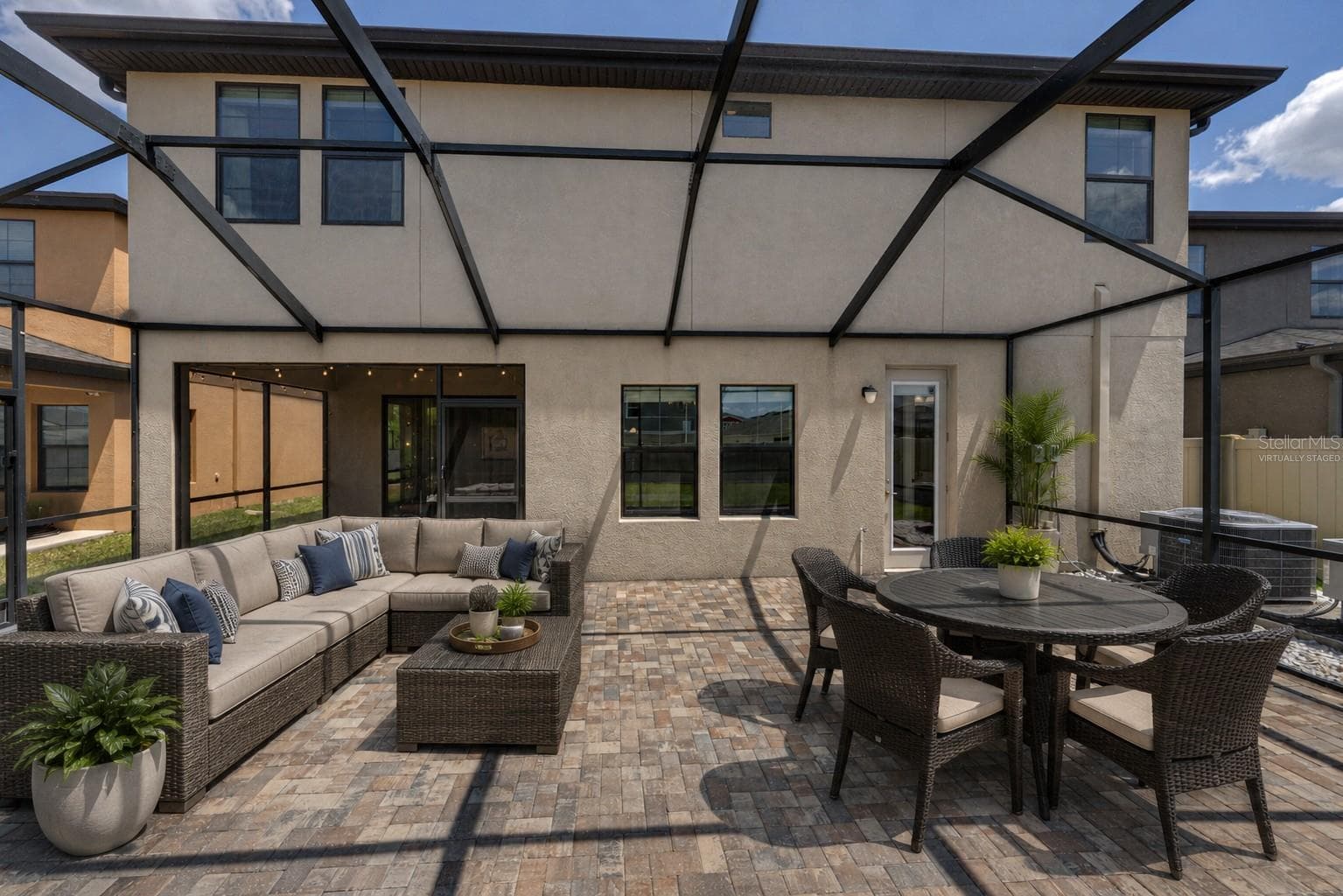 virtually staged - 14633 RED CASTLE AVE, LITHIA