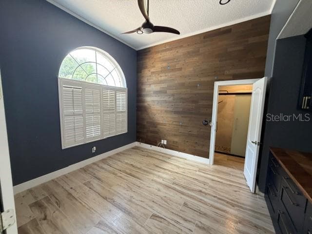 Single Family Residence at 13856 GLYNSHEL DR, WINTER GARDEN, photo 14 of 46