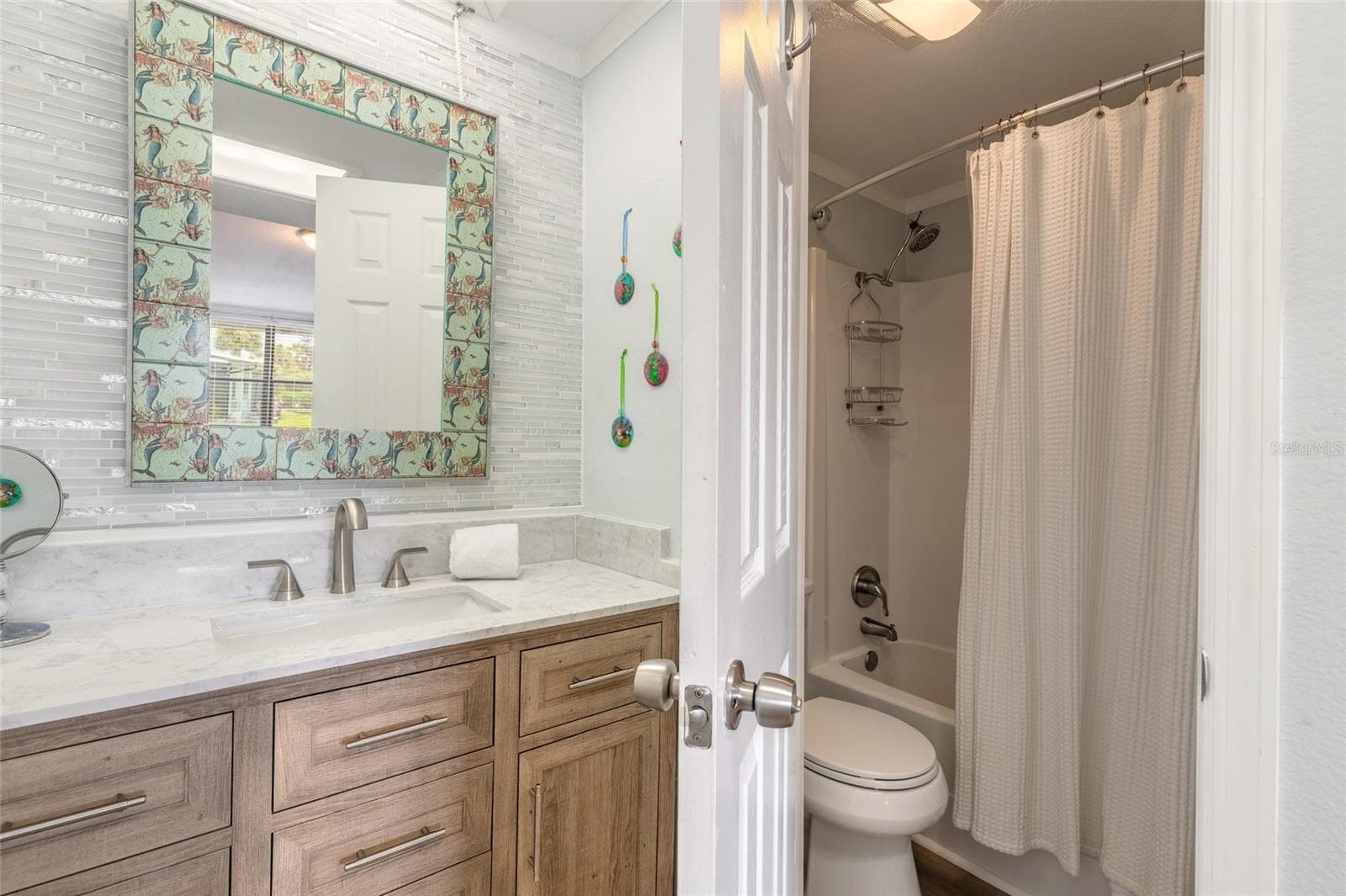 private vanity - 76 HEATHER POINT CT, NEW SMYRNA BEACH
