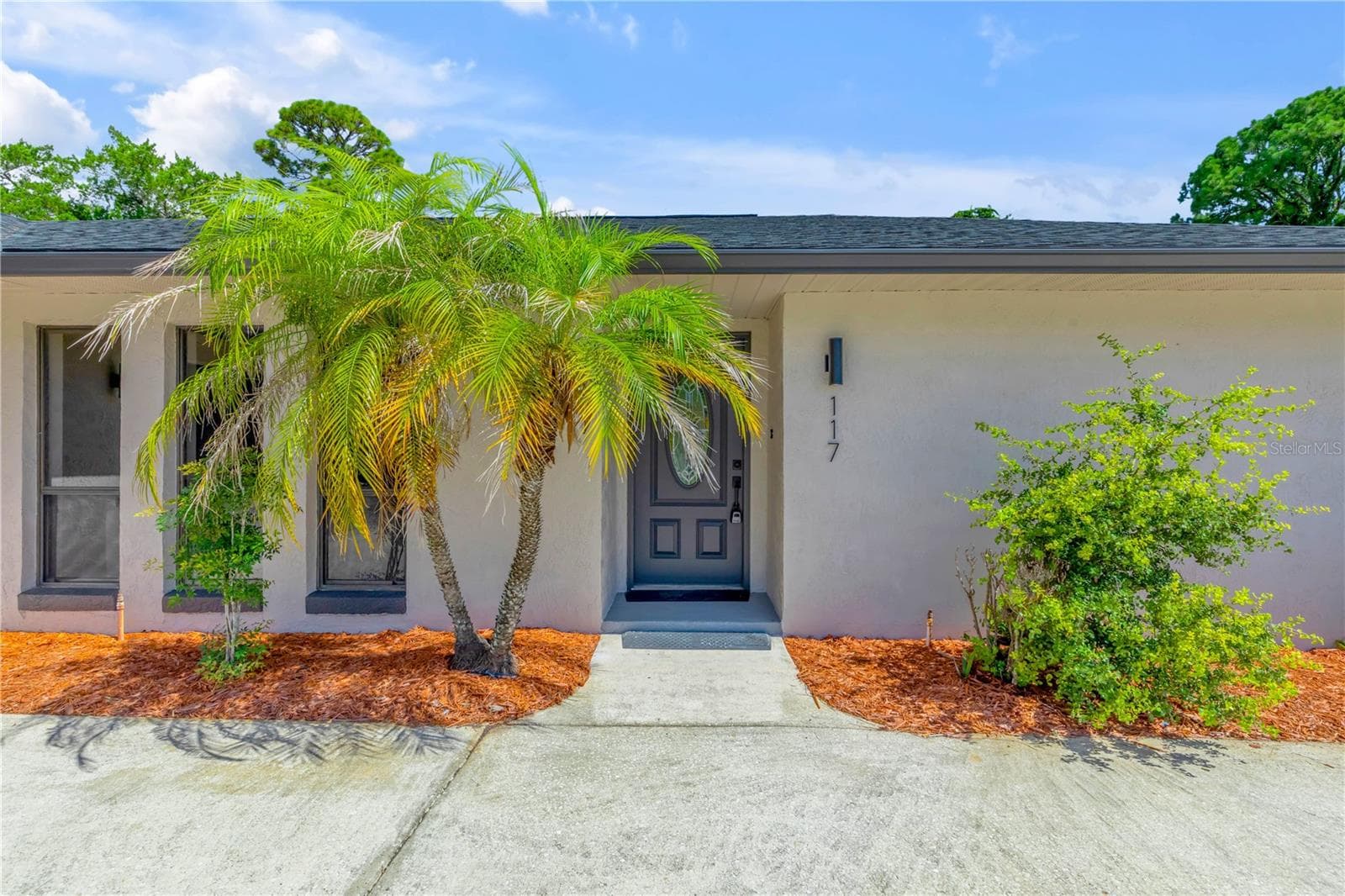 Single Family Residence at 117 POINCIANA RD, EDGEWATER, photo 6 of 55