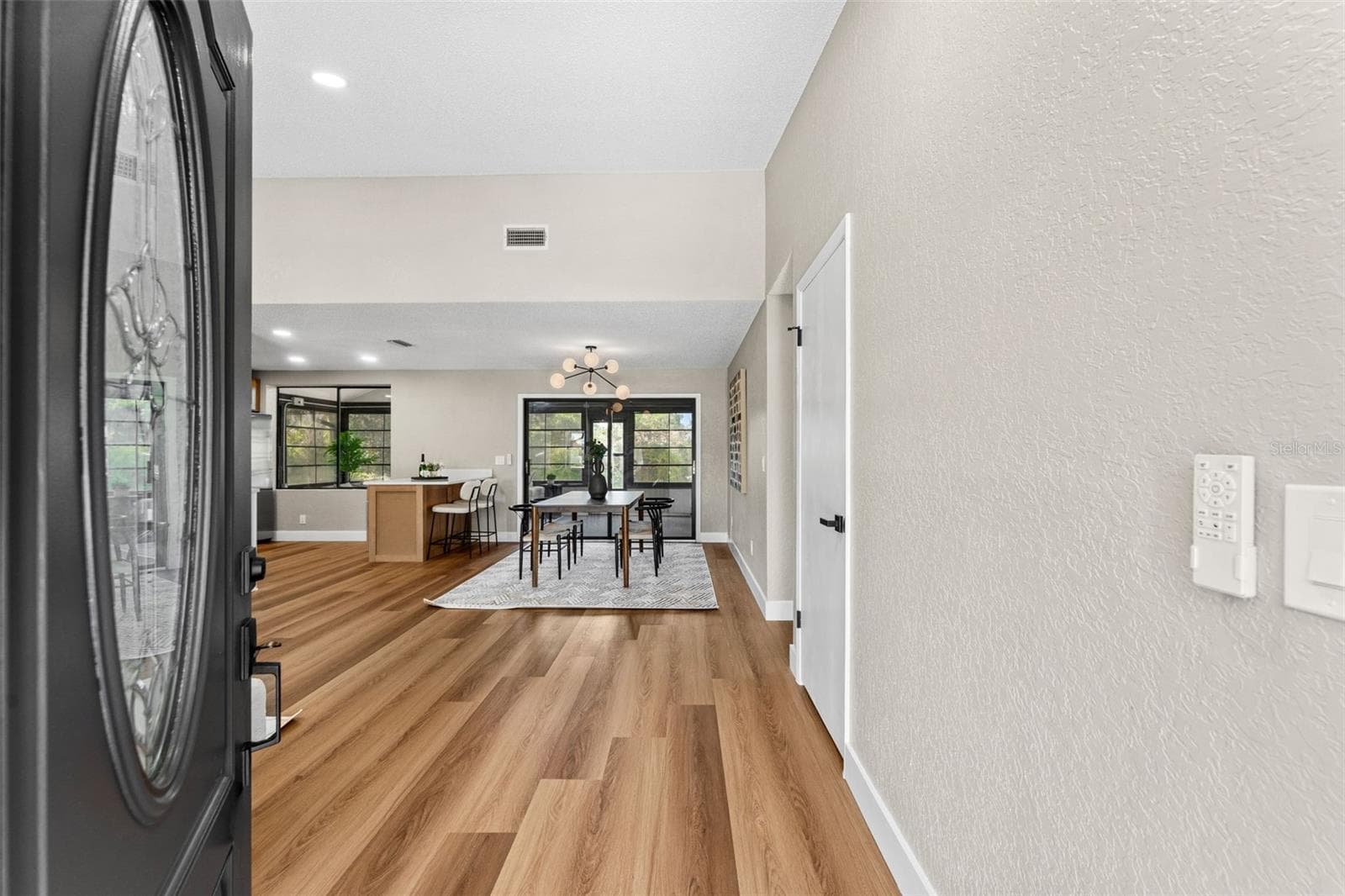 Single Family Residence at 117 POINCIANA RD, EDGEWATER, photo 8 of 55