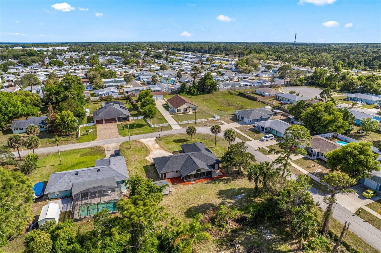 Single Family Residence at 117 POINCIANA RD, EDGEWATER, photo 40 of 55