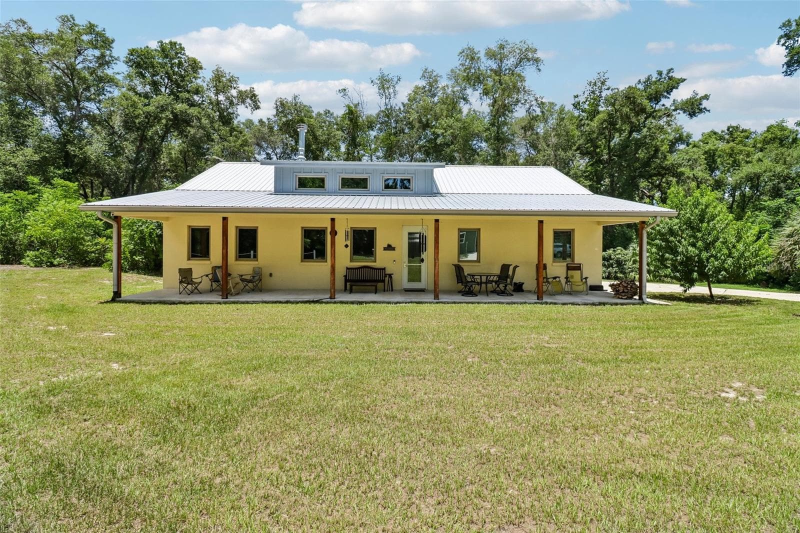Front - 16161 SE 137TH CT, WEIRSDALE