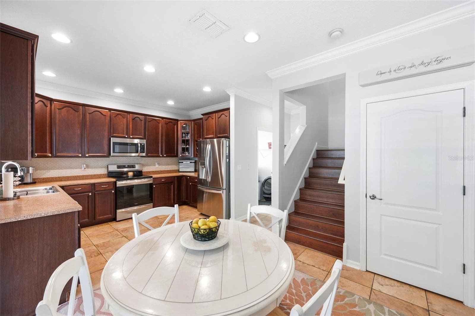 Kitchen & dinette. - 11507 BELLE HAVEN DR, NEW PORT RICHEY