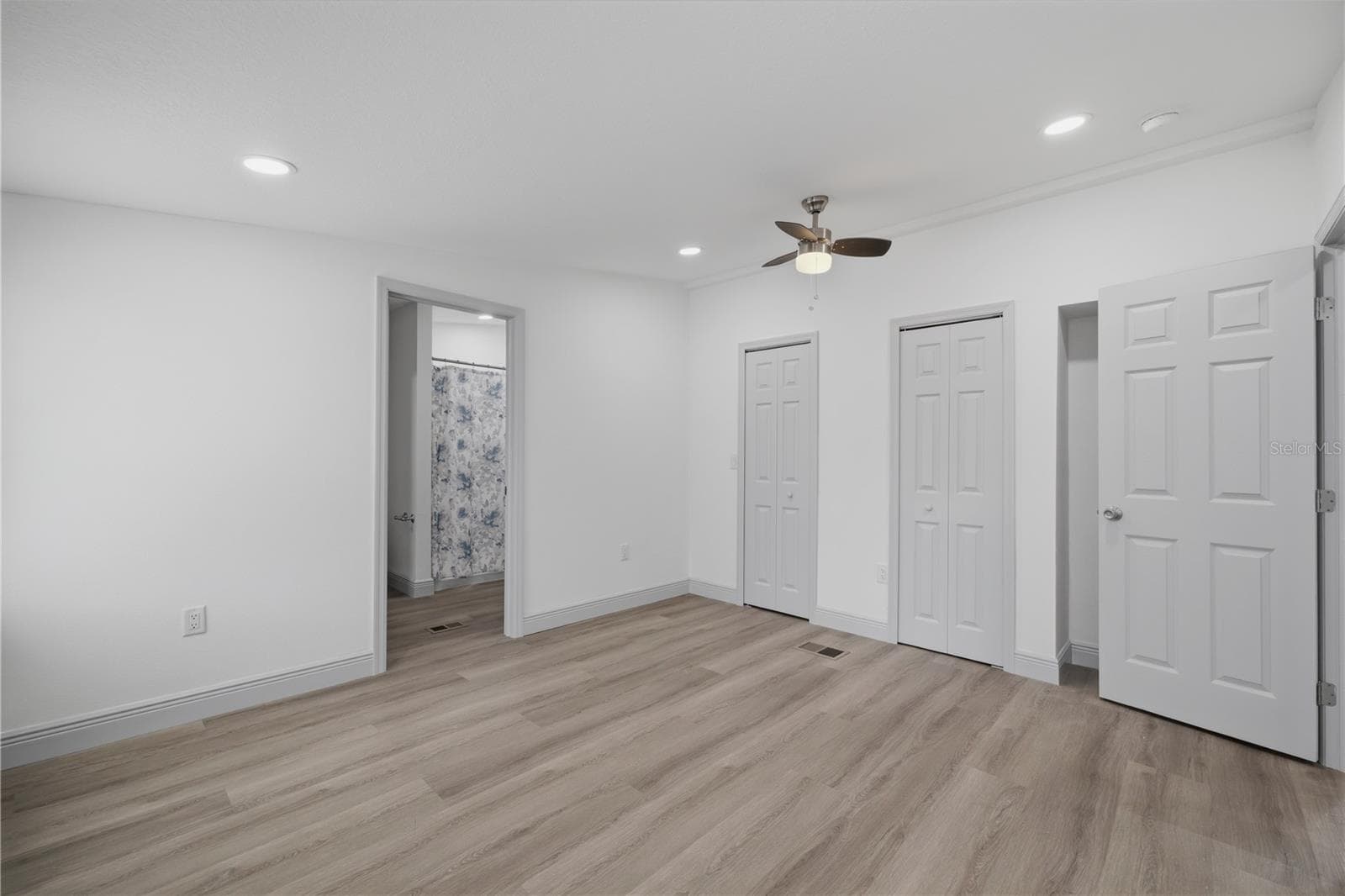 Master Bedroom dual closets - 7904 CADILLAC AVE, HUDSON