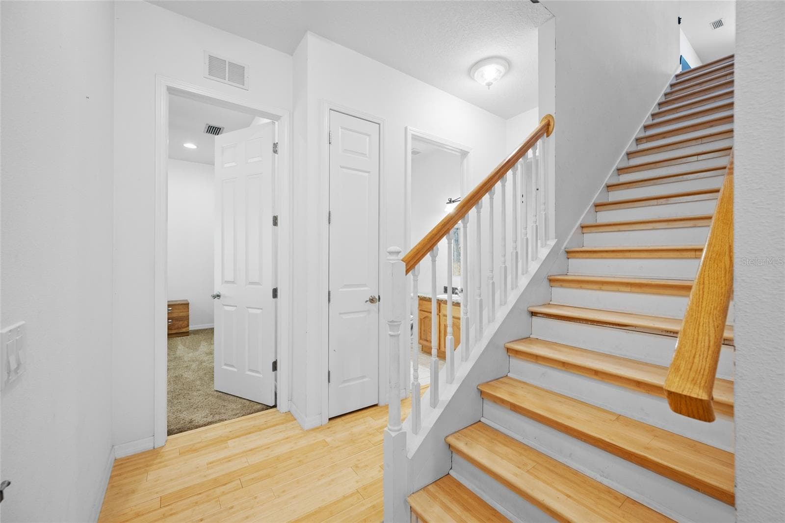 Stairs going Upstairs - 13030 DELWOOD RD, TAMPA