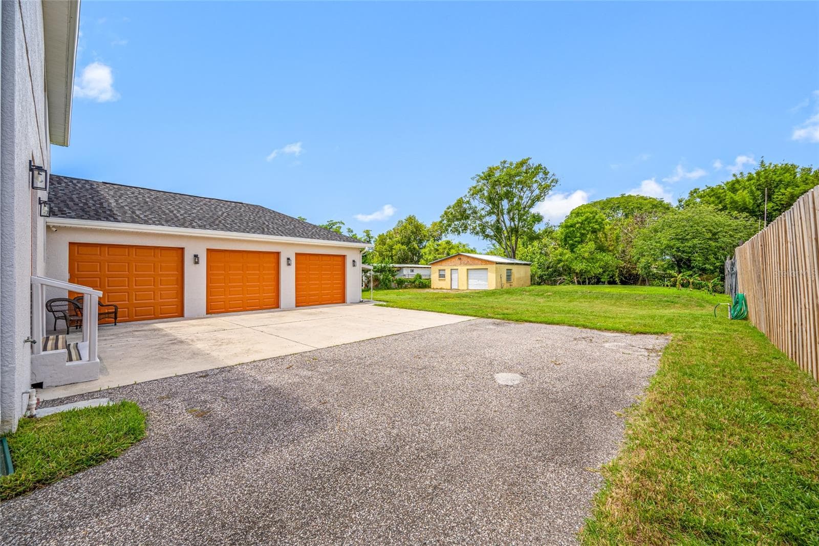3 Car Garage at Rear of House - 13030 DELWOOD RD, TAMPA