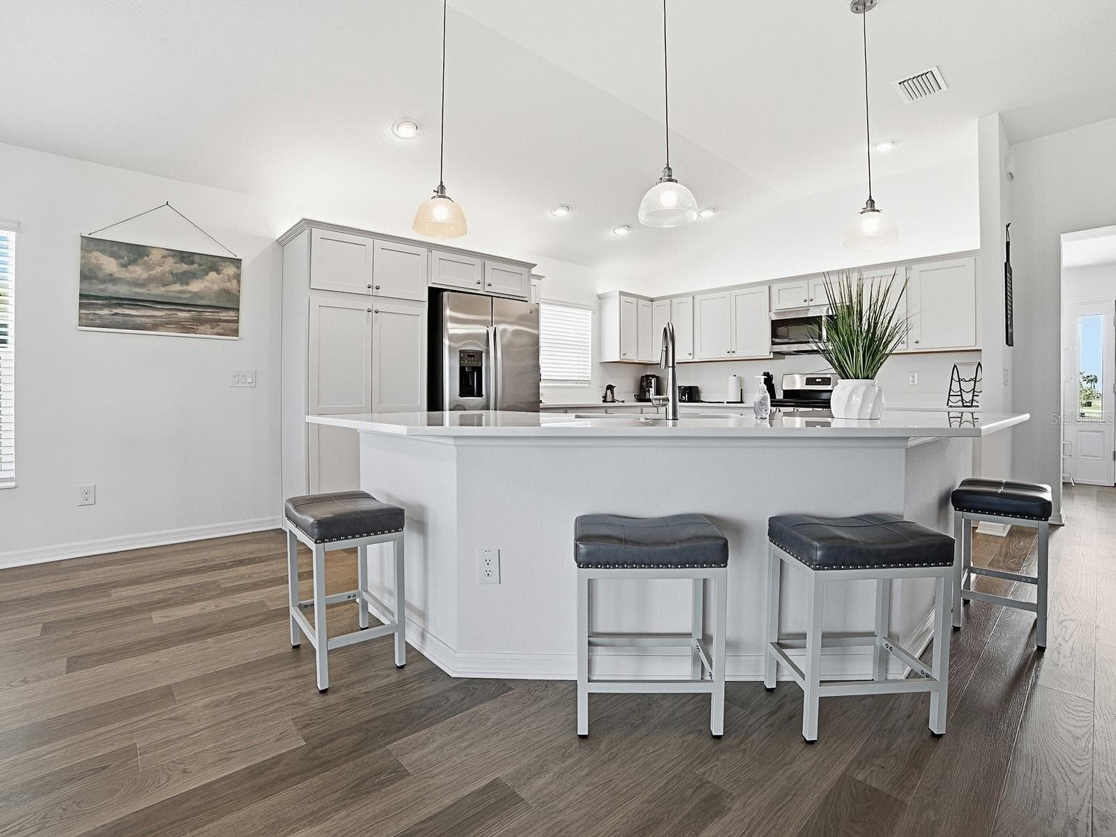 Single Family Residence at 7274 CARLOS CT, THE VILLAGES, photo 13 of 61
