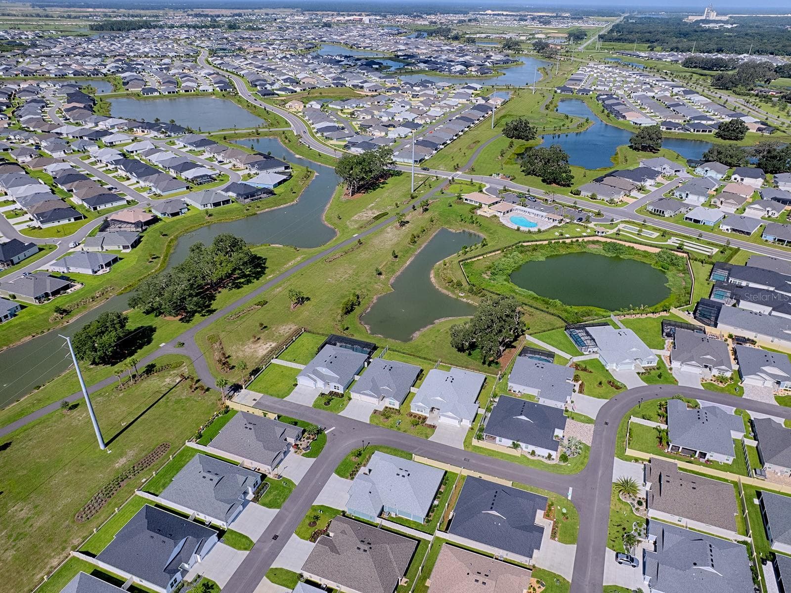 Single Family Residence at 7274 CARLOS CT, THE VILLAGES, photo 51 of 61