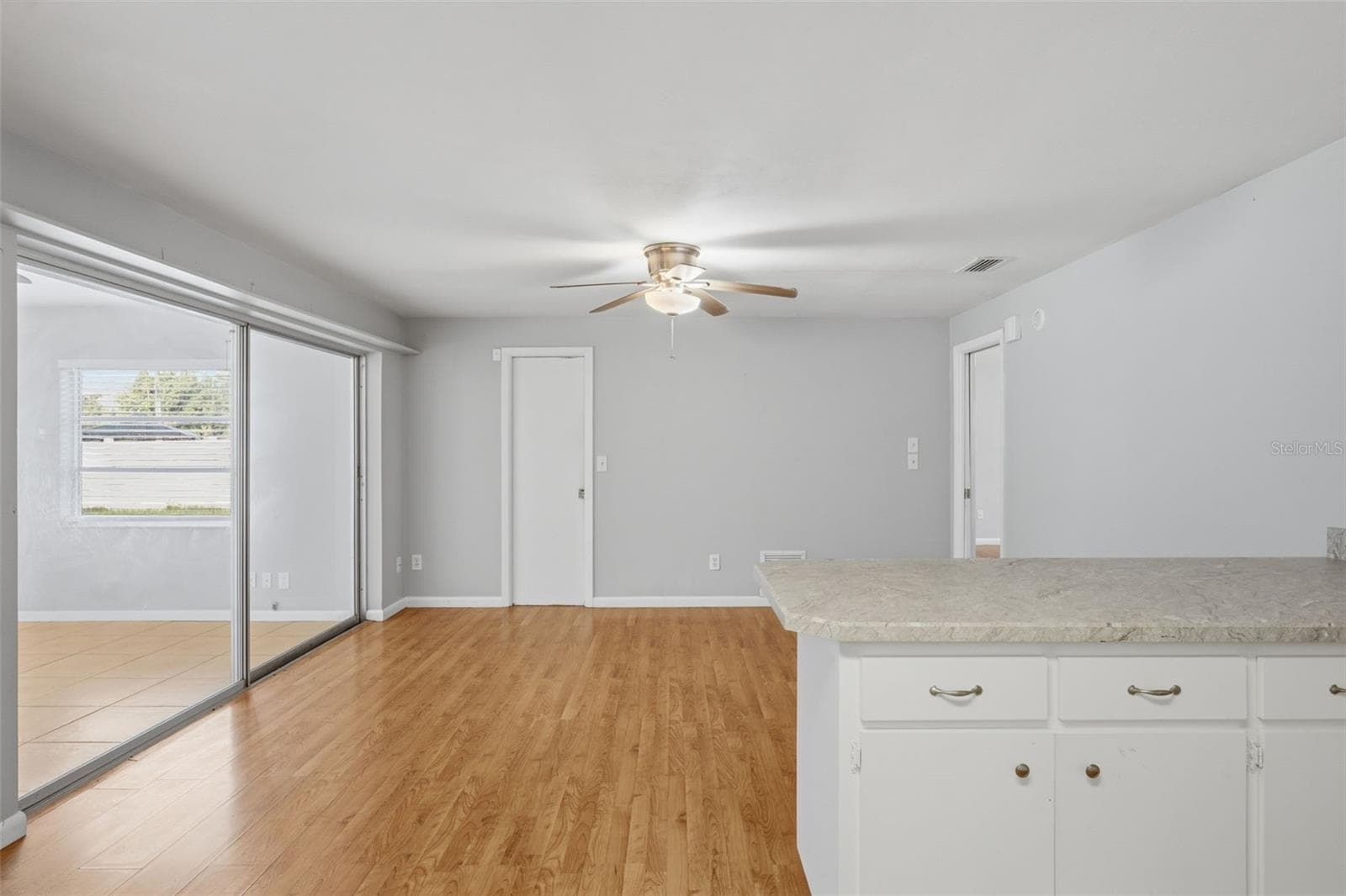 Single Family Residence at 1387 BELLEVUE BLVD, CLEARWATER, photo 17 of 47