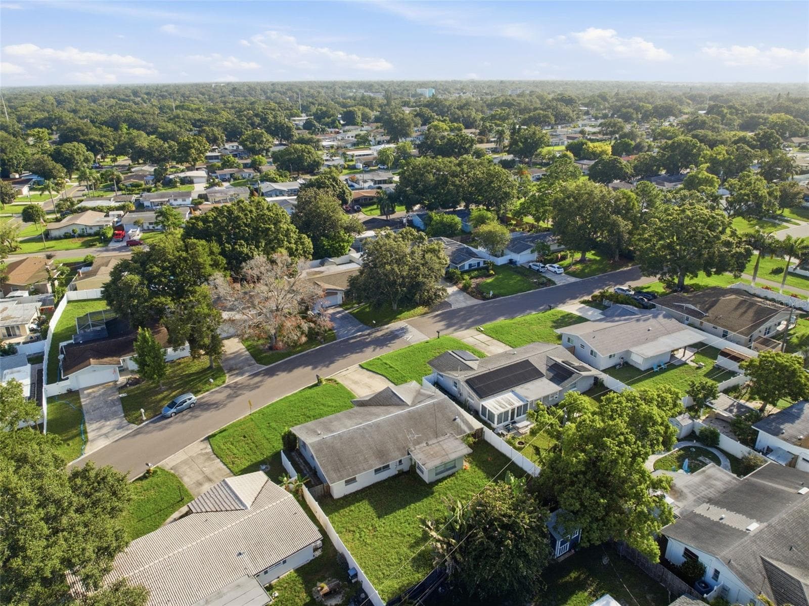 Single Family Residence at 1387 BELLEVUE BLVD, CLEARWATER, photo 42 of 47
