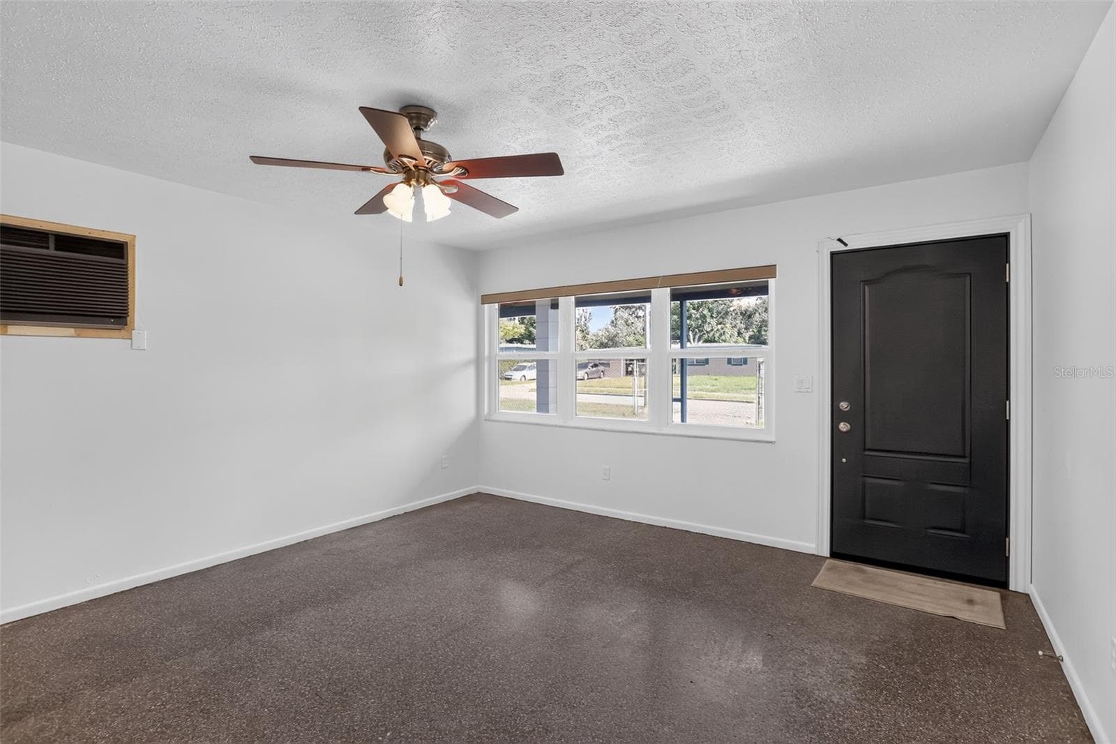 Single Family Residence at 6120 W RIDGEWOOD AVE, ORLANDO, photo 11 of 30