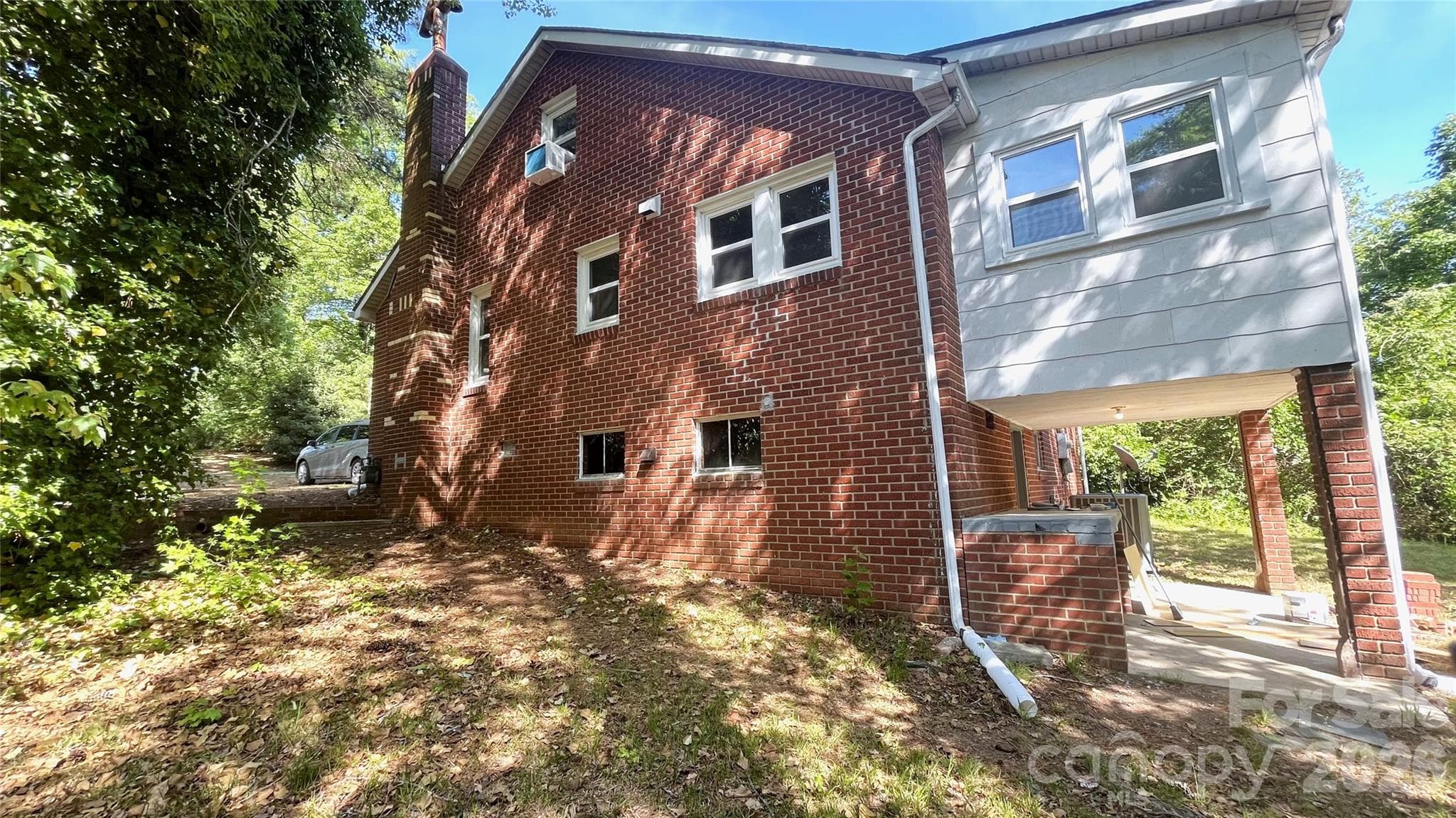 Single Family Residence at 205 Sunrise Avenue, Mount Gilead, photo 2 of 29