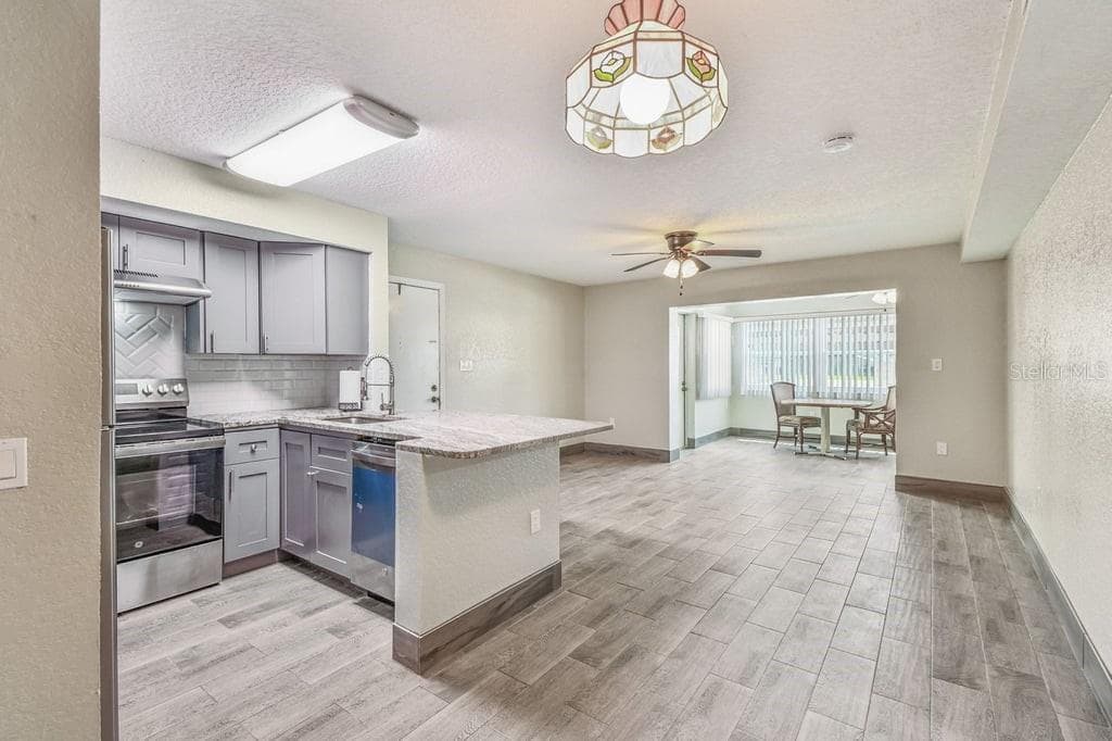 Condominium at 5111 AMULET DR #104, NEW PORT RICHEY, photo 4 of 15