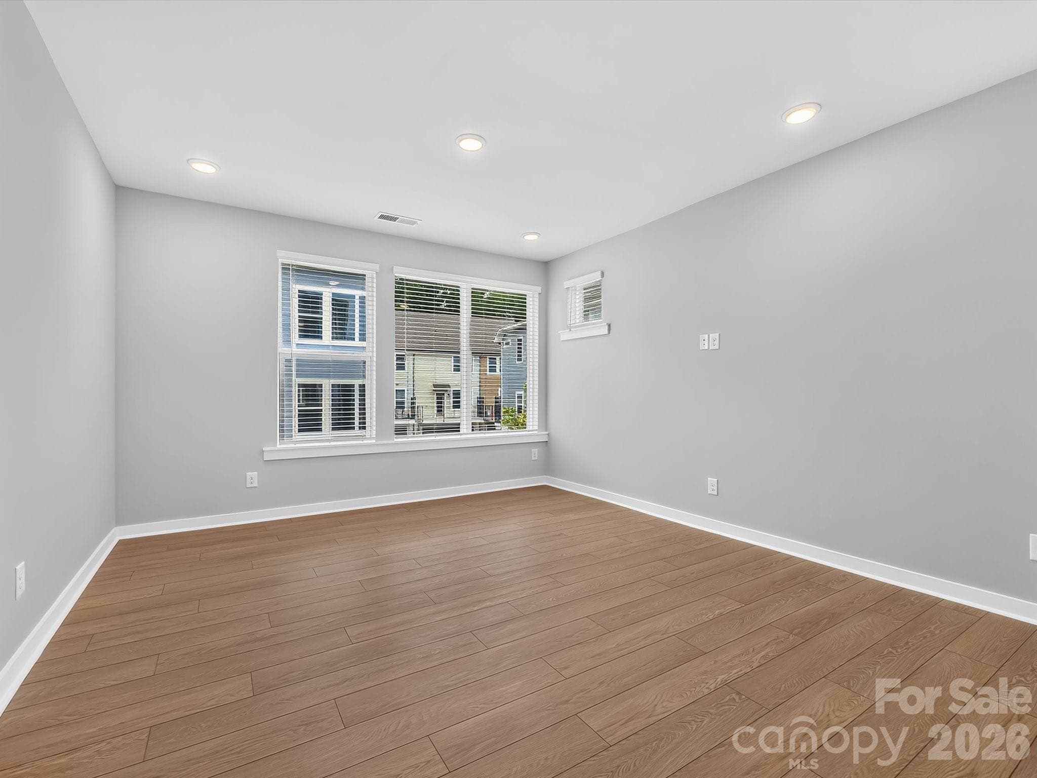 Townhouse at Charlotte, photo 13 of 31