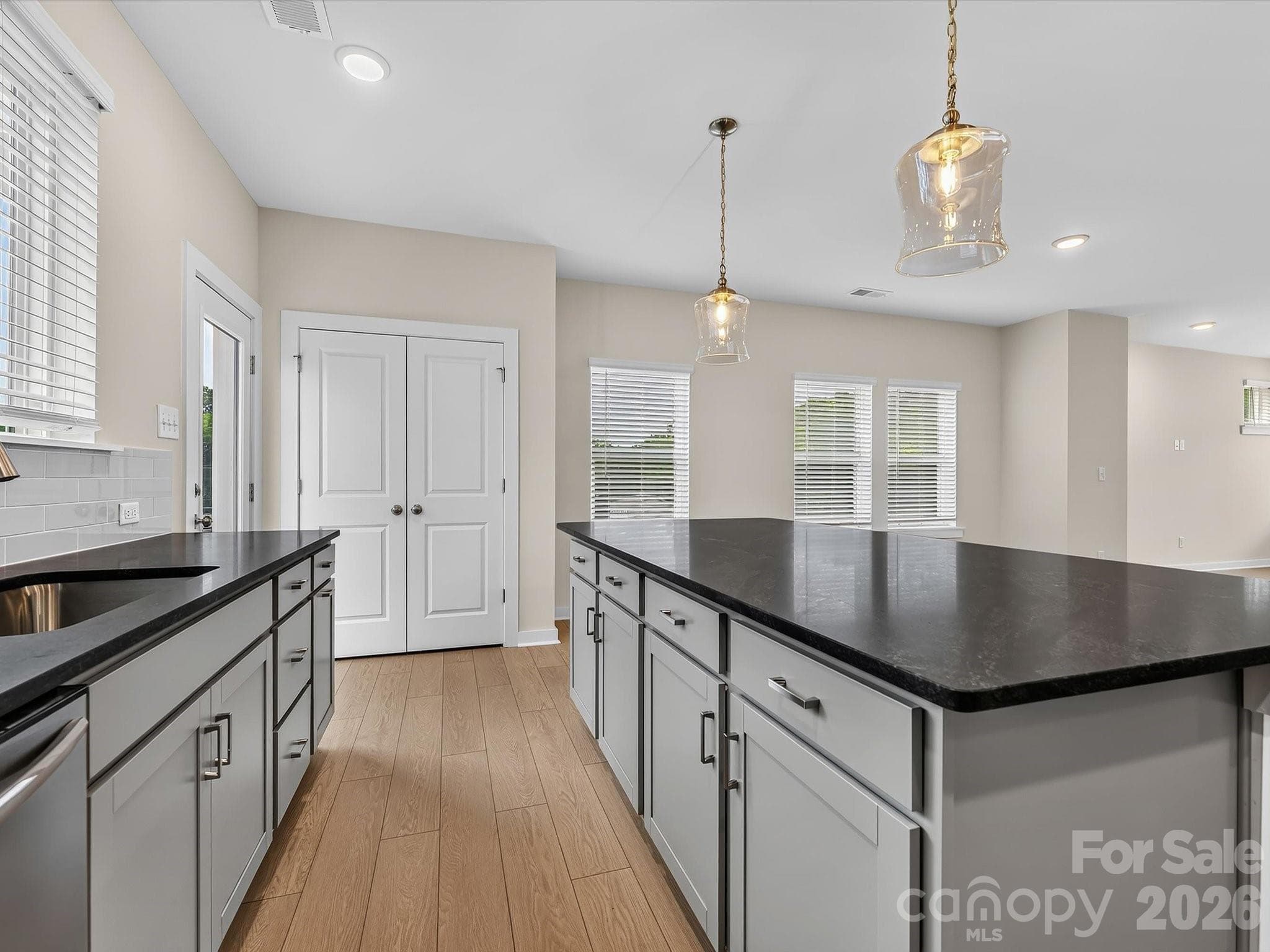 Townhouse at Charlotte, photo 3 of 31