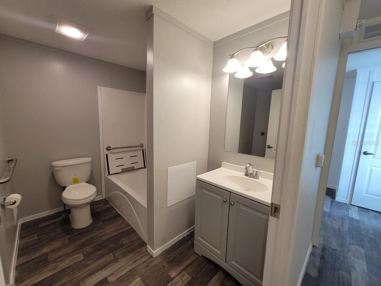 Manufactured Home at 5700 HOLIDAY PARK BLVD, NORTH PORT, photo 35 of 66