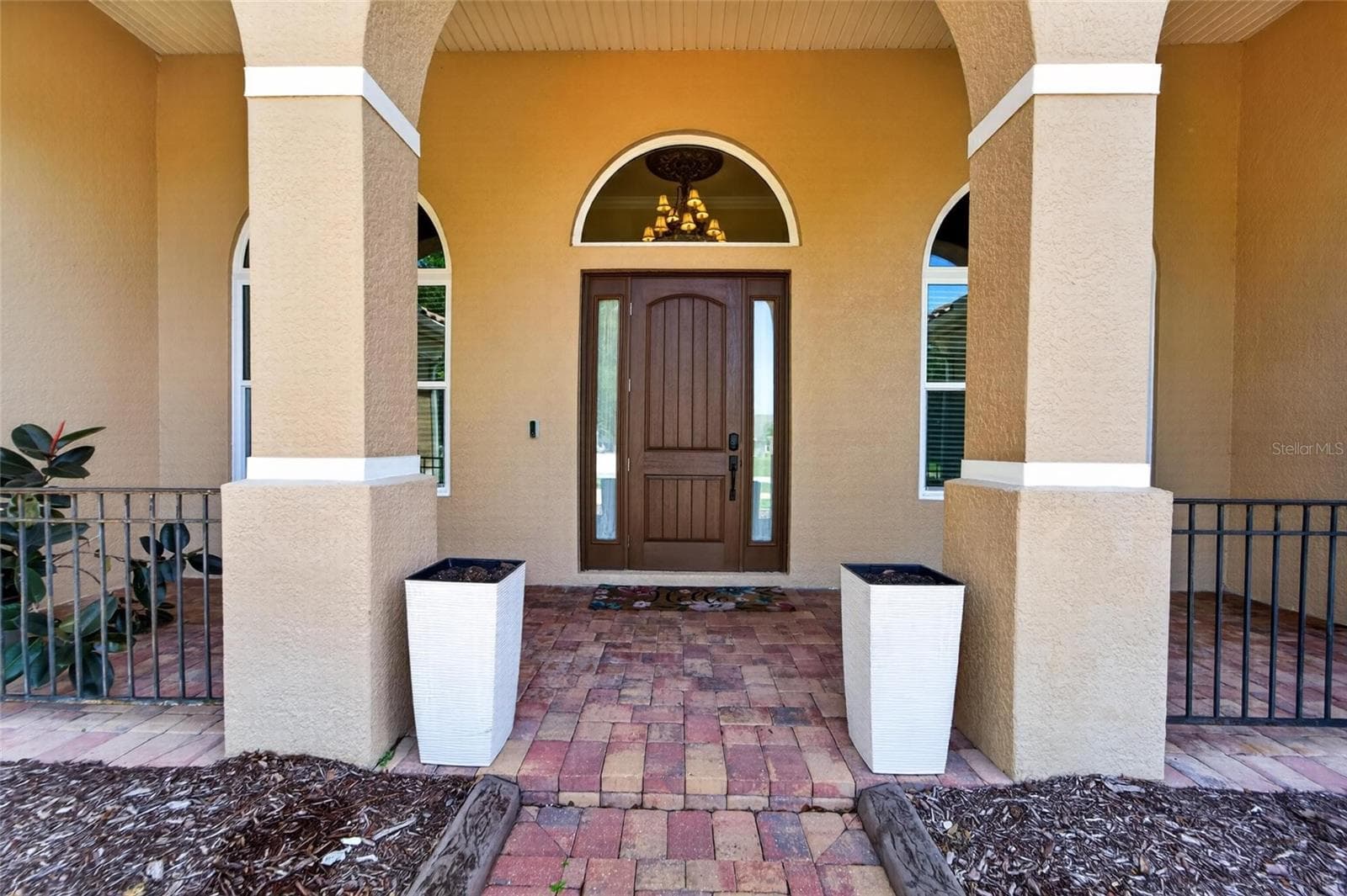Single Family Residence at 5207 LAKE VENICE DR, WIMAUMA, photo 4 of 68