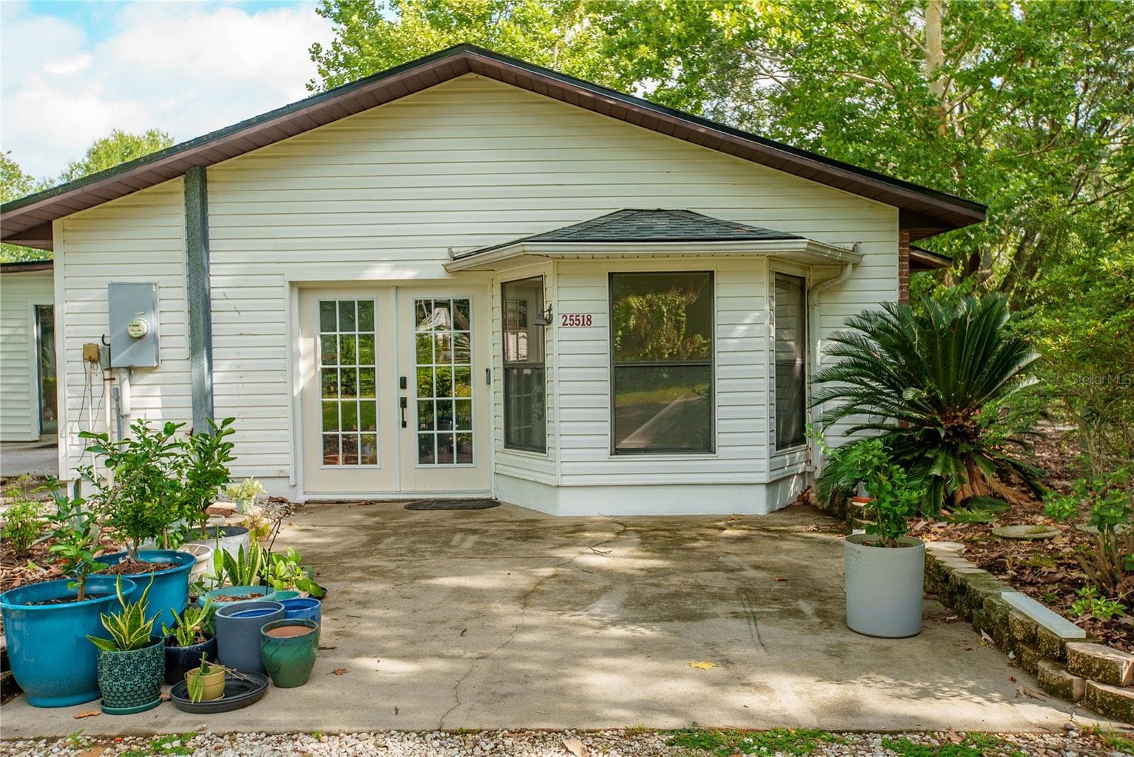 Side Enterence - 25518 NW COUNTY ROAD 241, ALACHUA