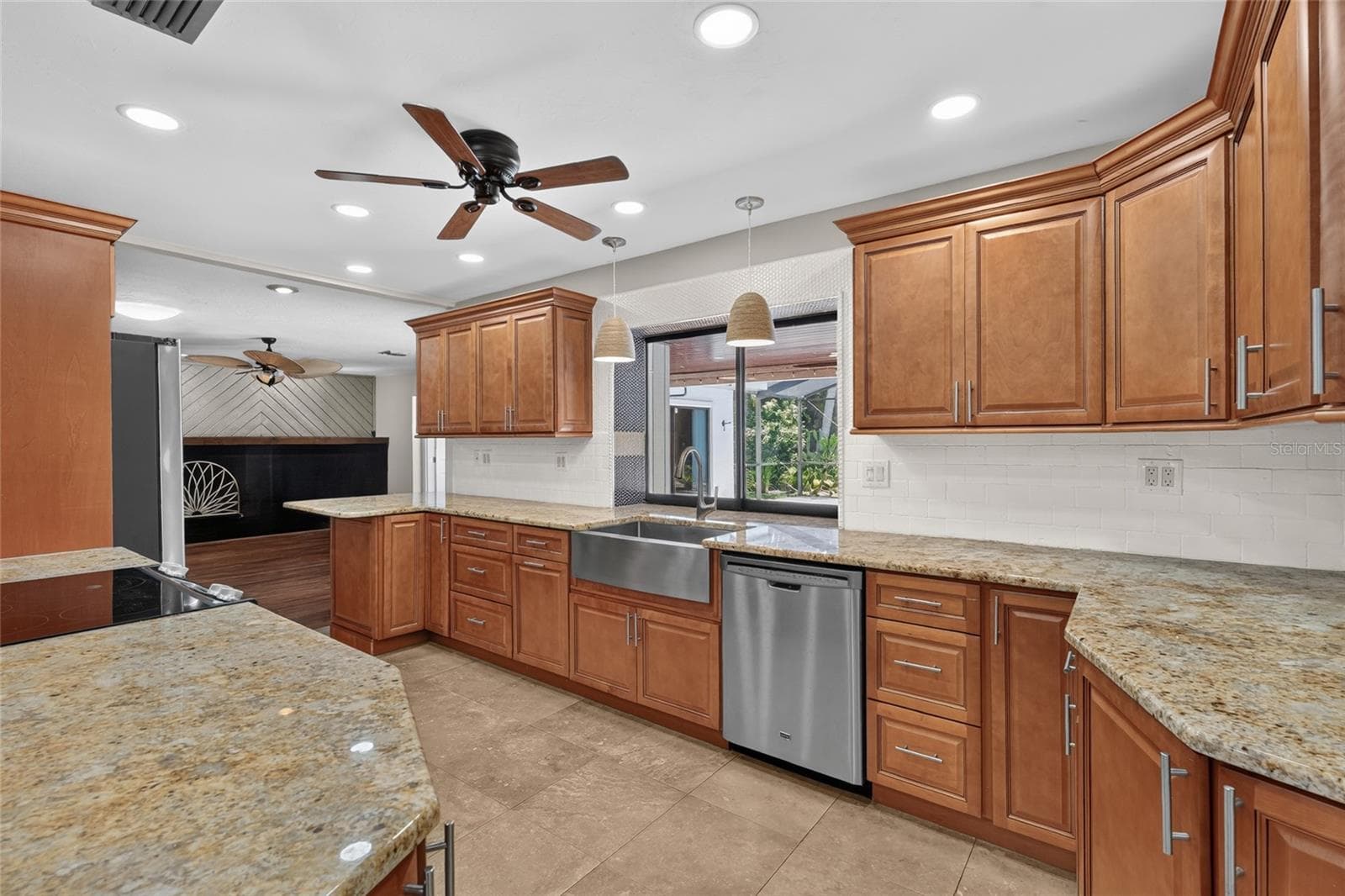Single Family Residence at 3781 COUNTRYSIDE RD, SARASOTA, photo 12 of 78