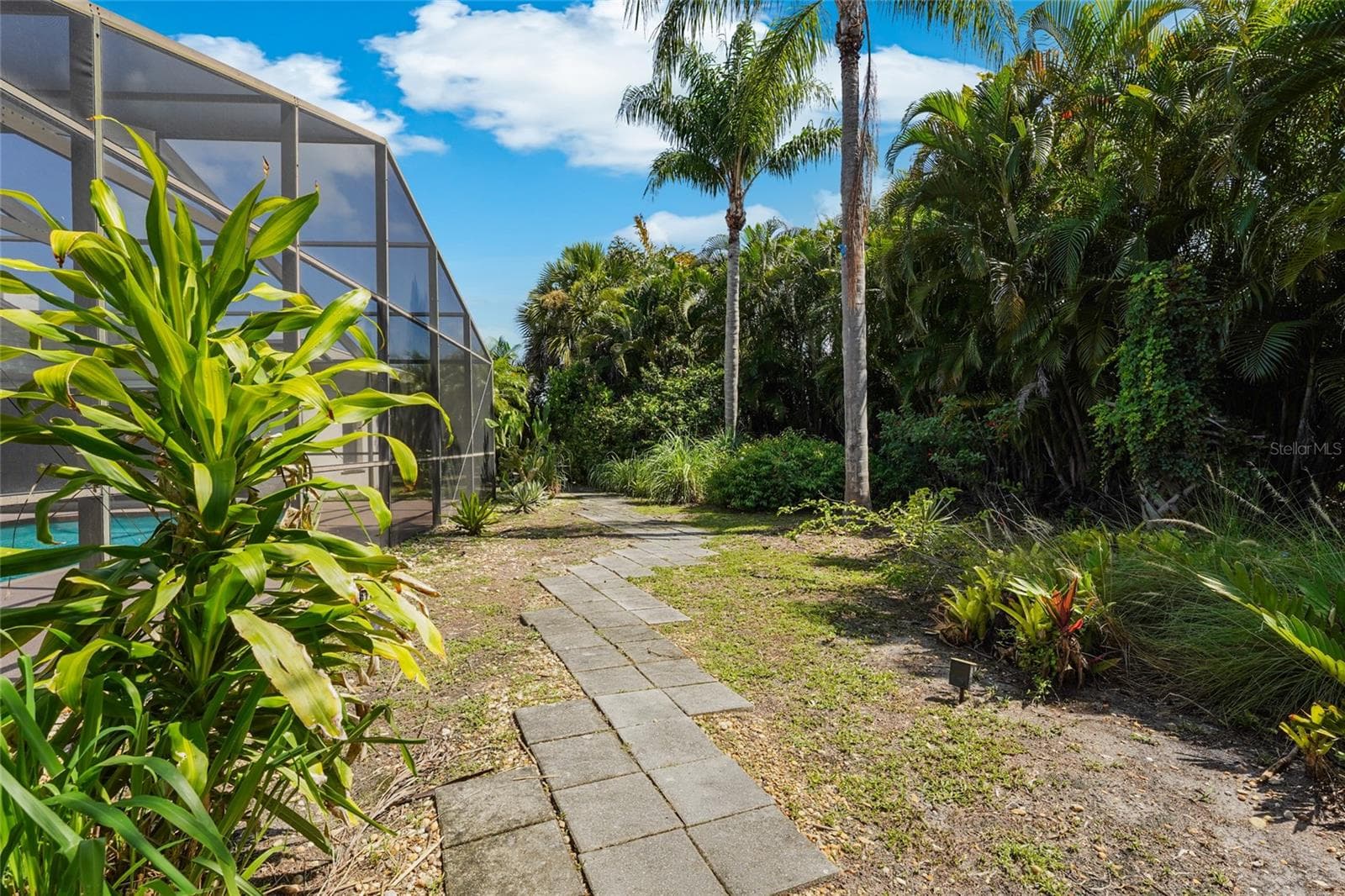Single Family Residence at 3781 COUNTRYSIDE RD, SARASOTA, photo 55 of 78