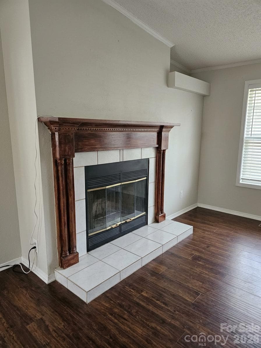 Single Family Residence at 1276 Forest Ridge Drive, Bessemer City, photo 4 of 9