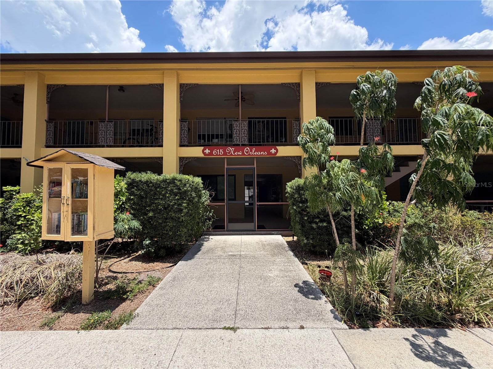 Condominium at 615 S PALM AVE #10, SARASOTA, photo 4 of 36