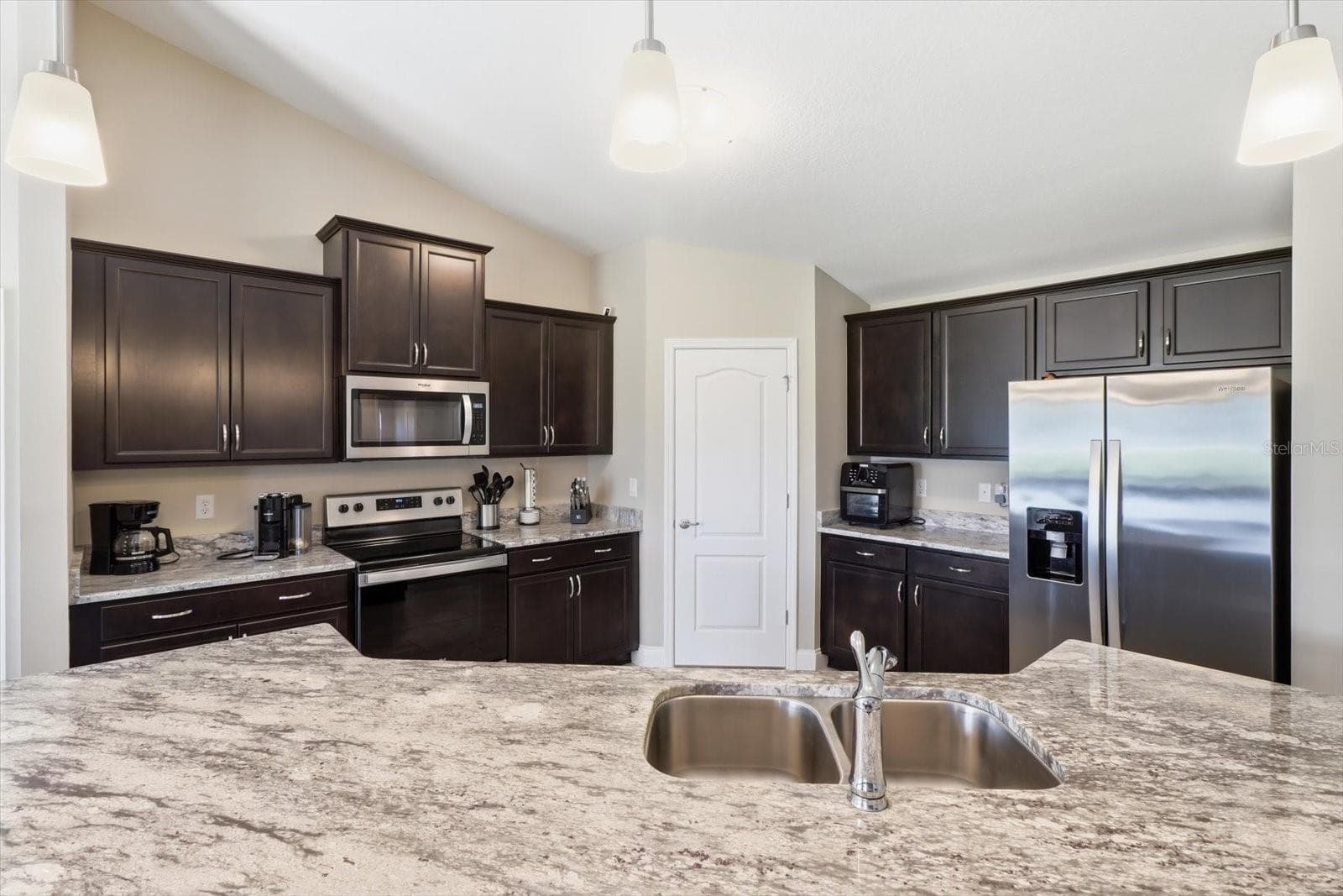 Single Family Residence at 9811 SE 64TH AVE, BELLEVIEW, photo 13 of 42