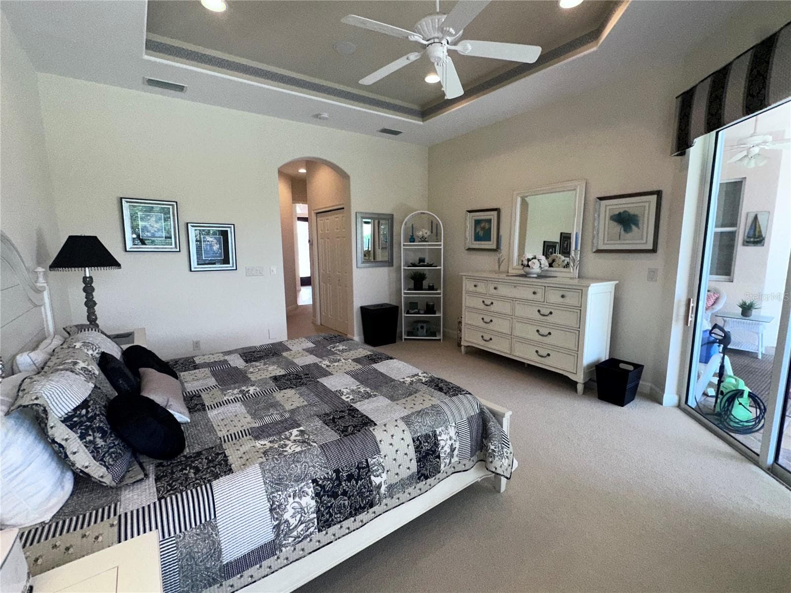 Single Family Residence at 194 MONTELLUNA DR, NORTH VENICE, photo 36 of 91