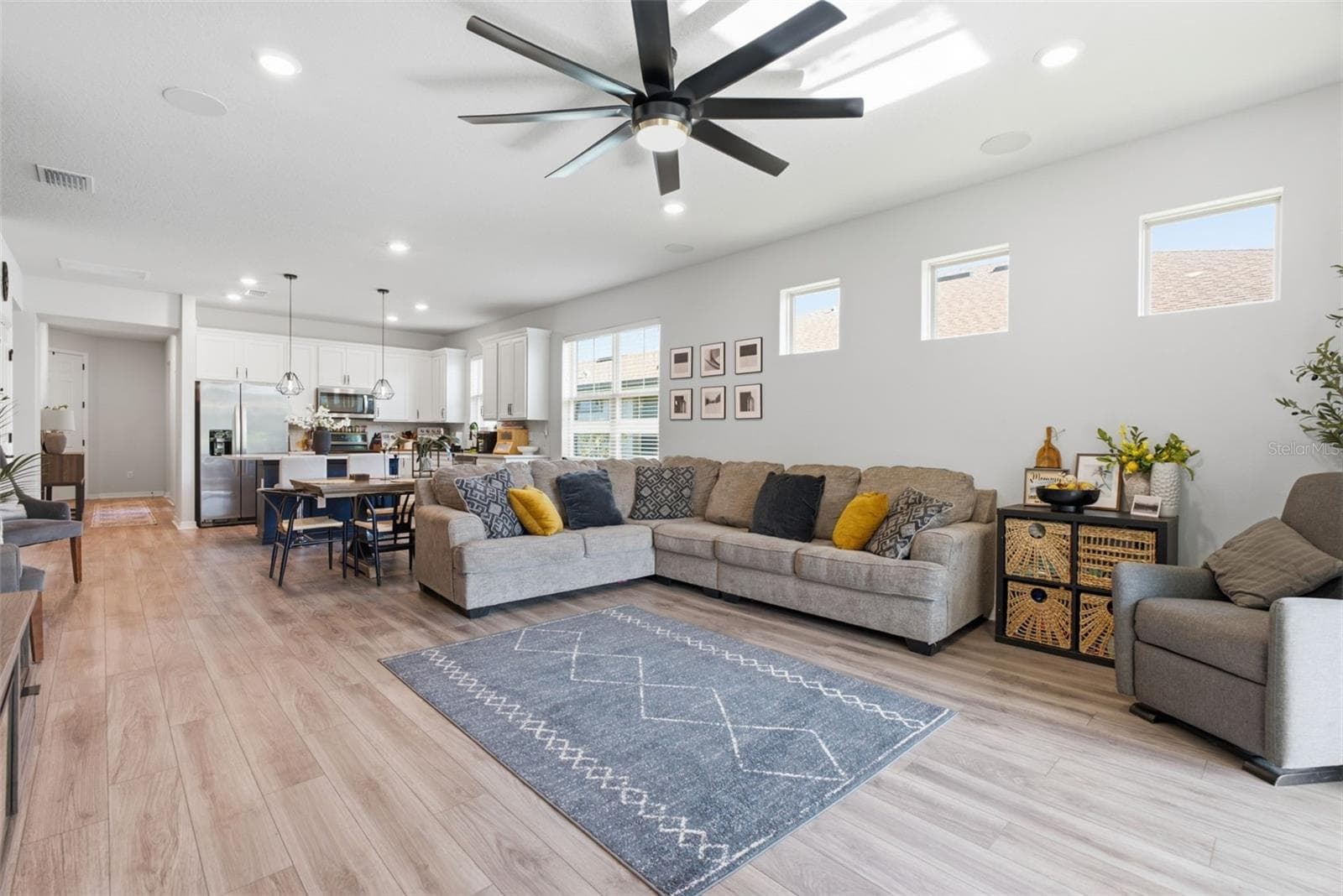 Villa at 6352 MOORING LINE CIR, APOLLO BEACH, photo 24 of 50