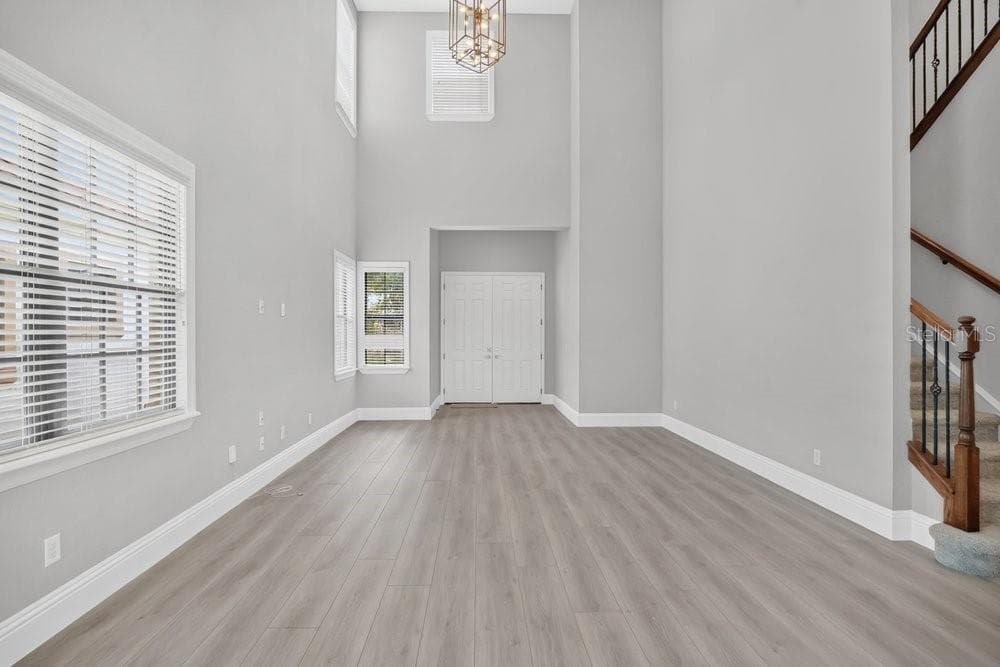 Single Family Residence at 10459 STAPELEY DR, ORLANDO, photo 7 of 53
