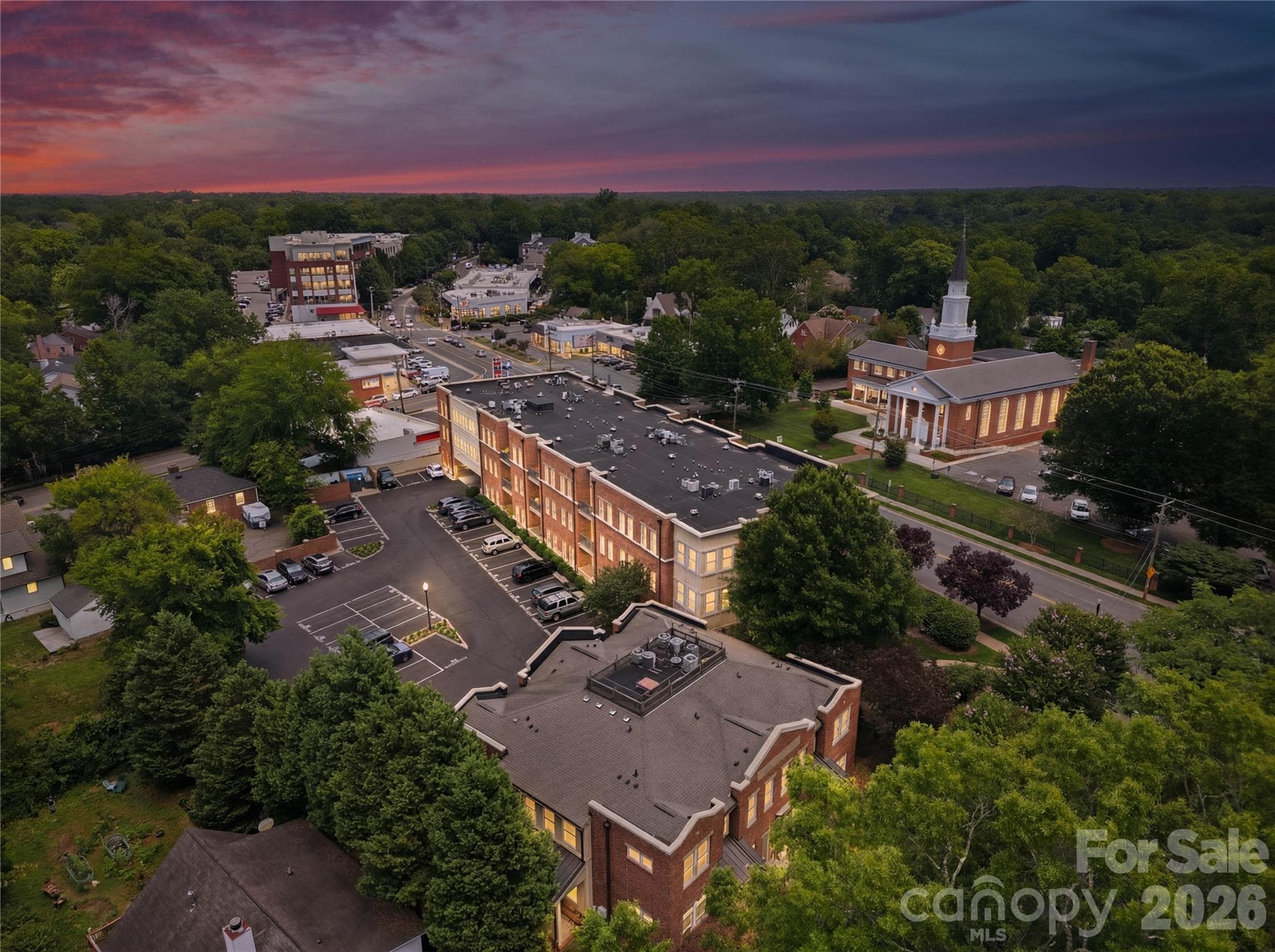 Condominium at Charlotte, photo 3 of 44