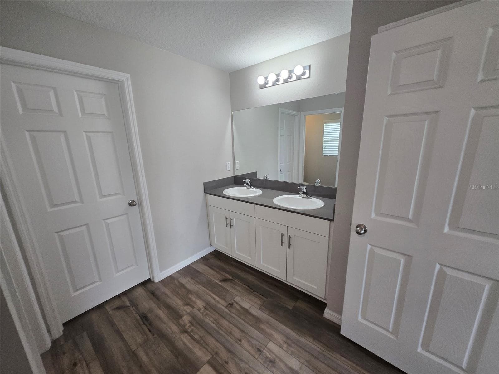 Single Family Residence at 12730 MANGROVE FOREST DR, RIVERVIEW, photo 19 of 42