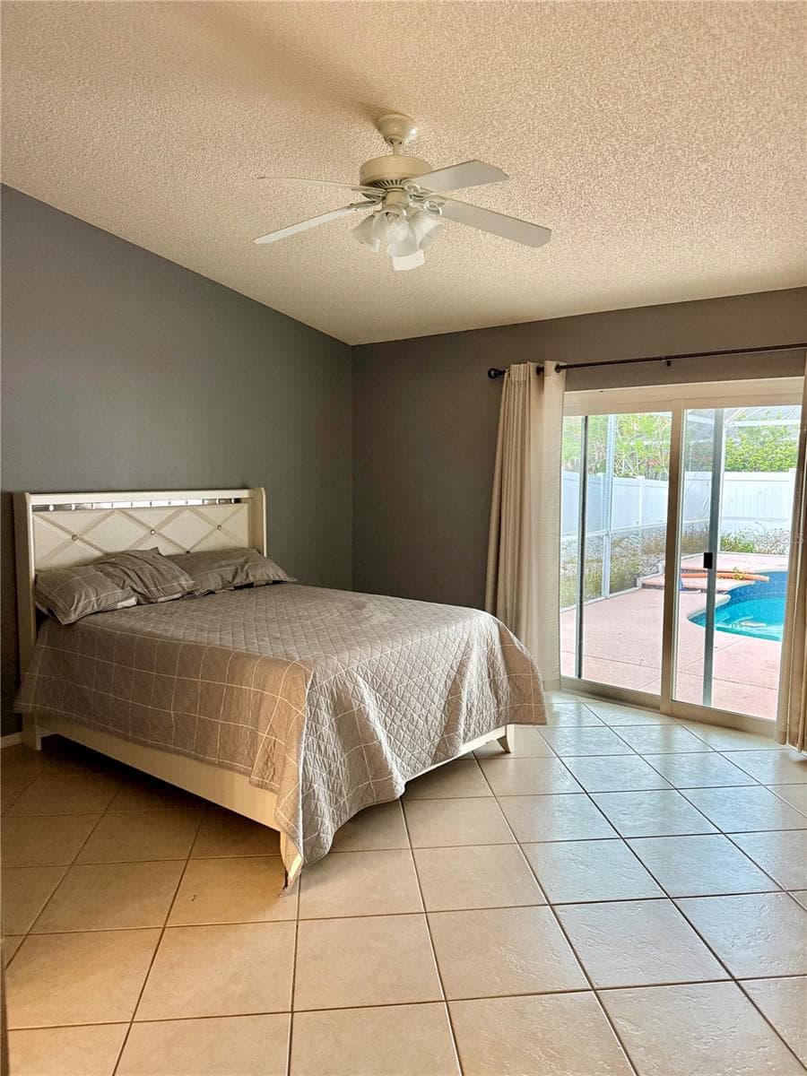 Single Family Residence at 4811 PLINY CT, KISSIMMEE, photo 10 of 16