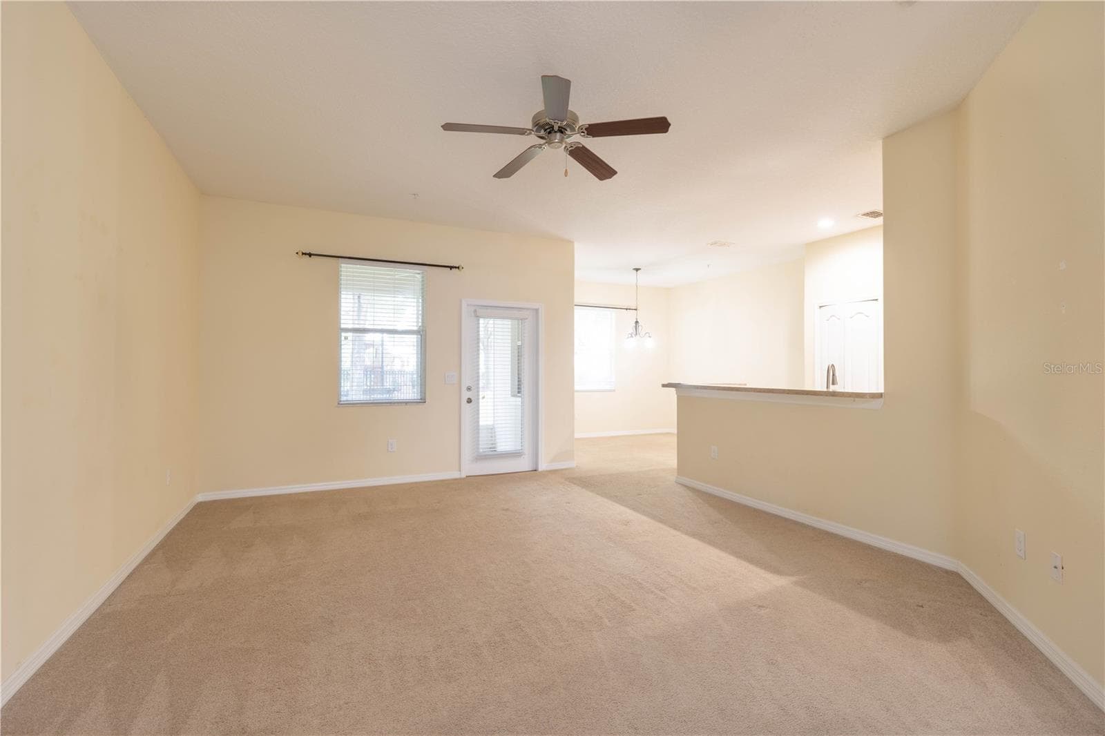 Townhouse at 15510 CAMPDEN ST, WINTER GARDEN, photo 3 of 17