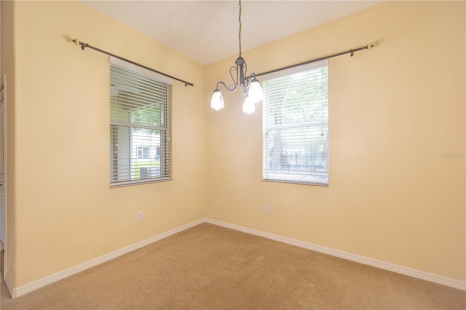 Townhouse at 15510 CAMPDEN ST, WINTER GARDEN, photo 4 of 17