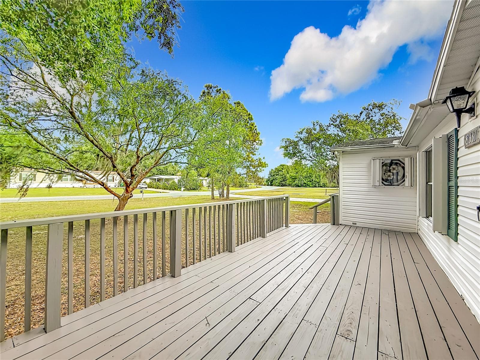 Manufactured Home at 8331 COUNTY ROAD 109, LADY LAKE, photo 2 of 32