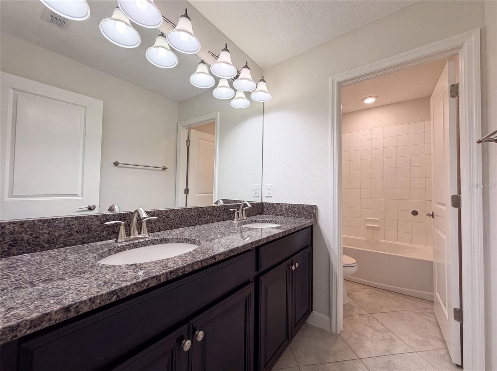 Single Family Residence at 9709 IVORY DR, RUSKIN, photo 22 of 34