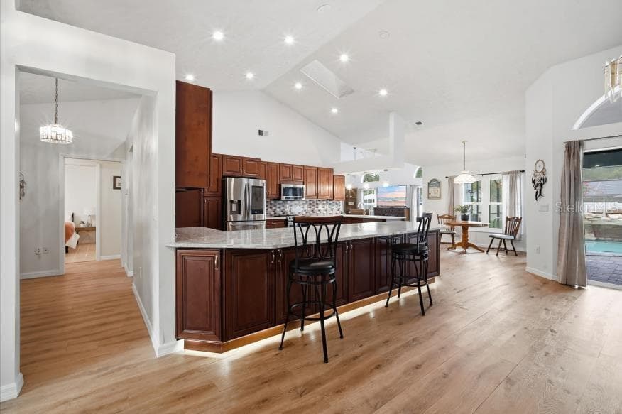 Single Family Residence at 483 LINCOLN AVE, MASARYKTOWN, photo 6 of 41