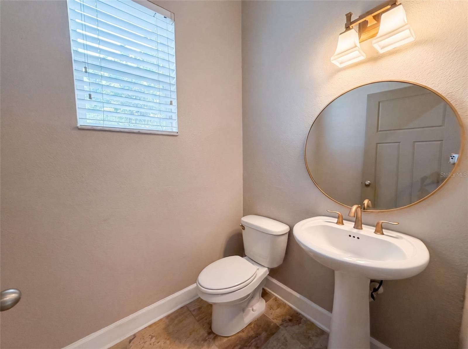 Single Family Residence at 7304 MILESTONE DR, APOLLO BEACH, photo 18 of 27