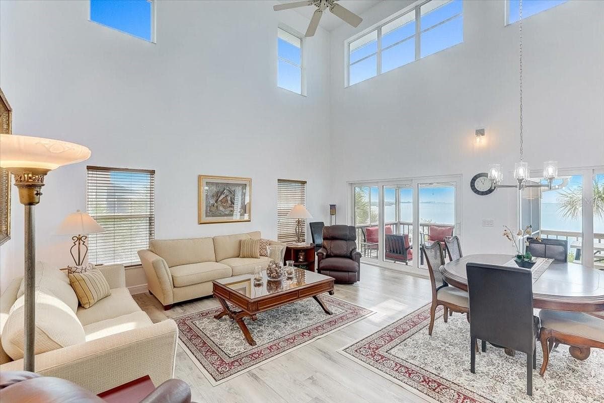Condominium at 2424 BAY DR #2424/2426, BRADENTON, photo 7 of 29