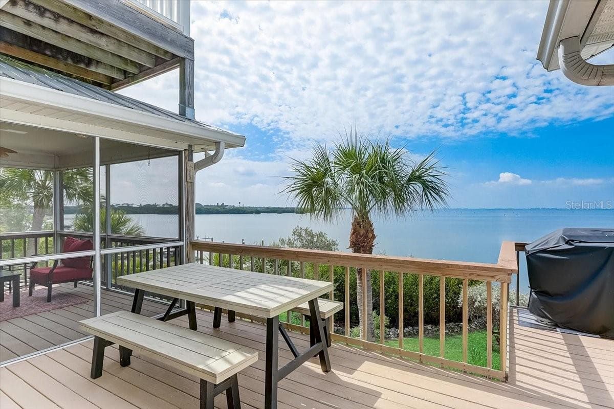 Condominium at 2424 BAY DR #2424/2426, BRADENTON, photo 24 of 29